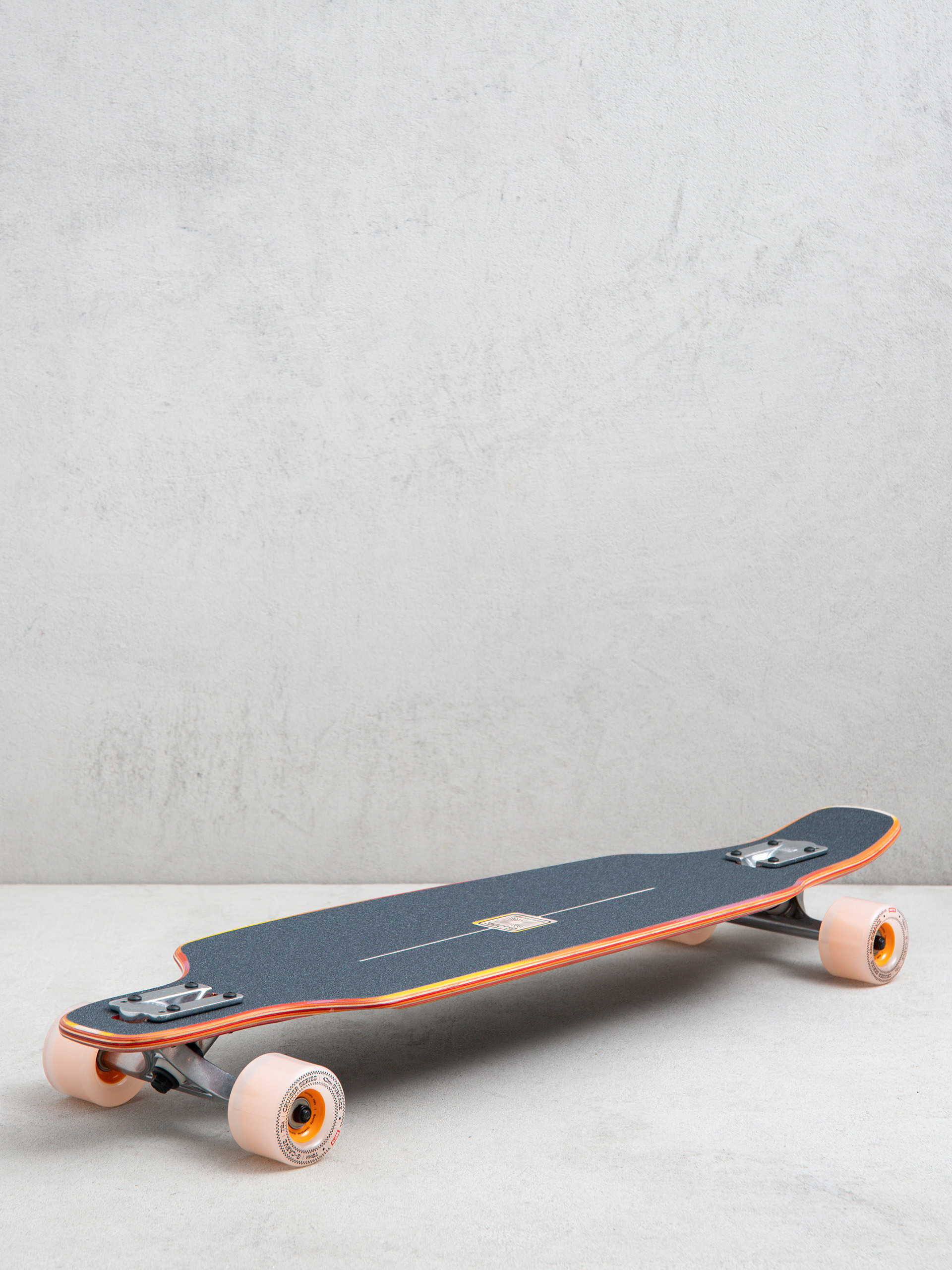 Longboard Globe Outlier (scorch)