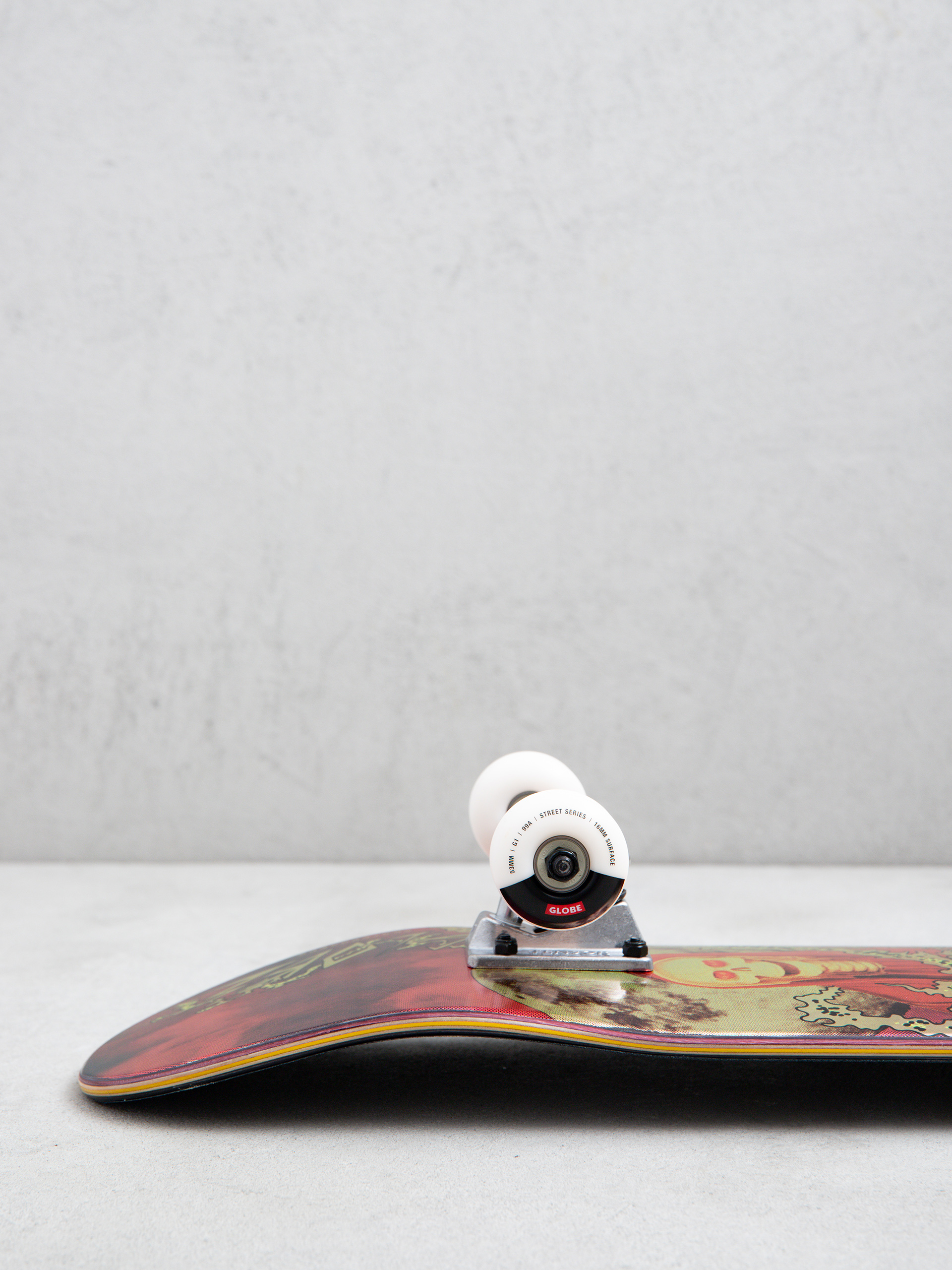 Skateboard Globe G1 Downtown Doom (silver/red)
