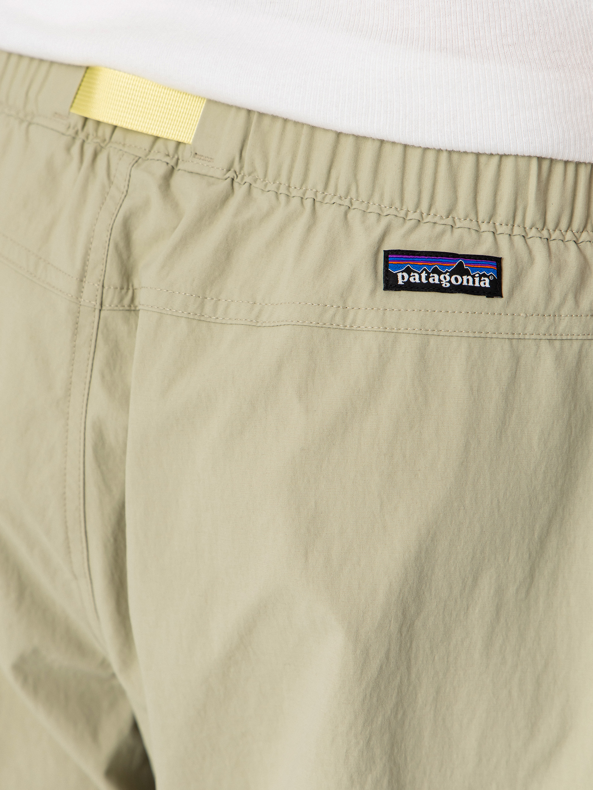 Nohavice Patagonia Outdoor Everyday Cargo Wmn (weathered stone)