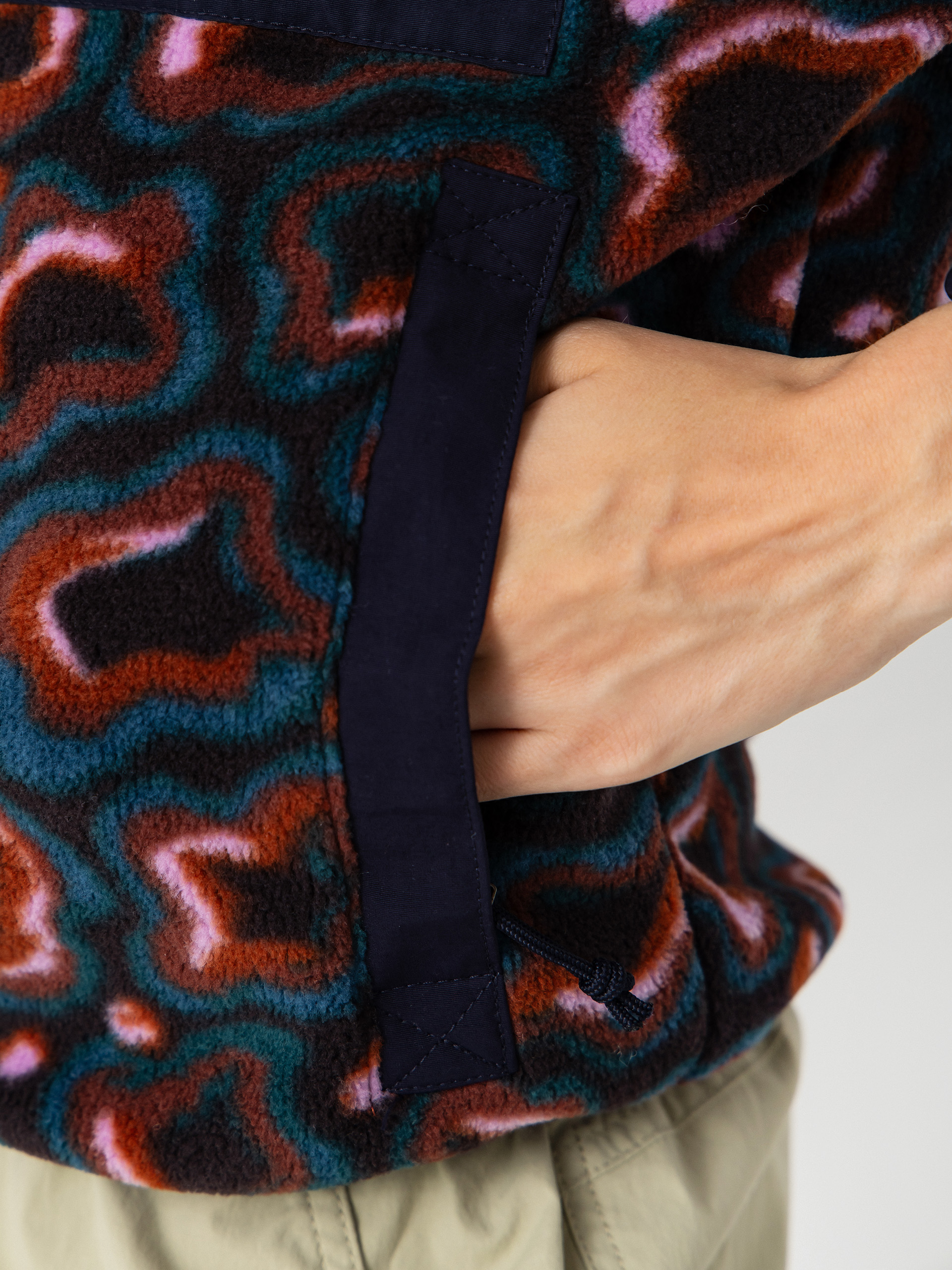 Dámsky Flísová mikina Patagonia Synch (soft spirea dried vanilla)