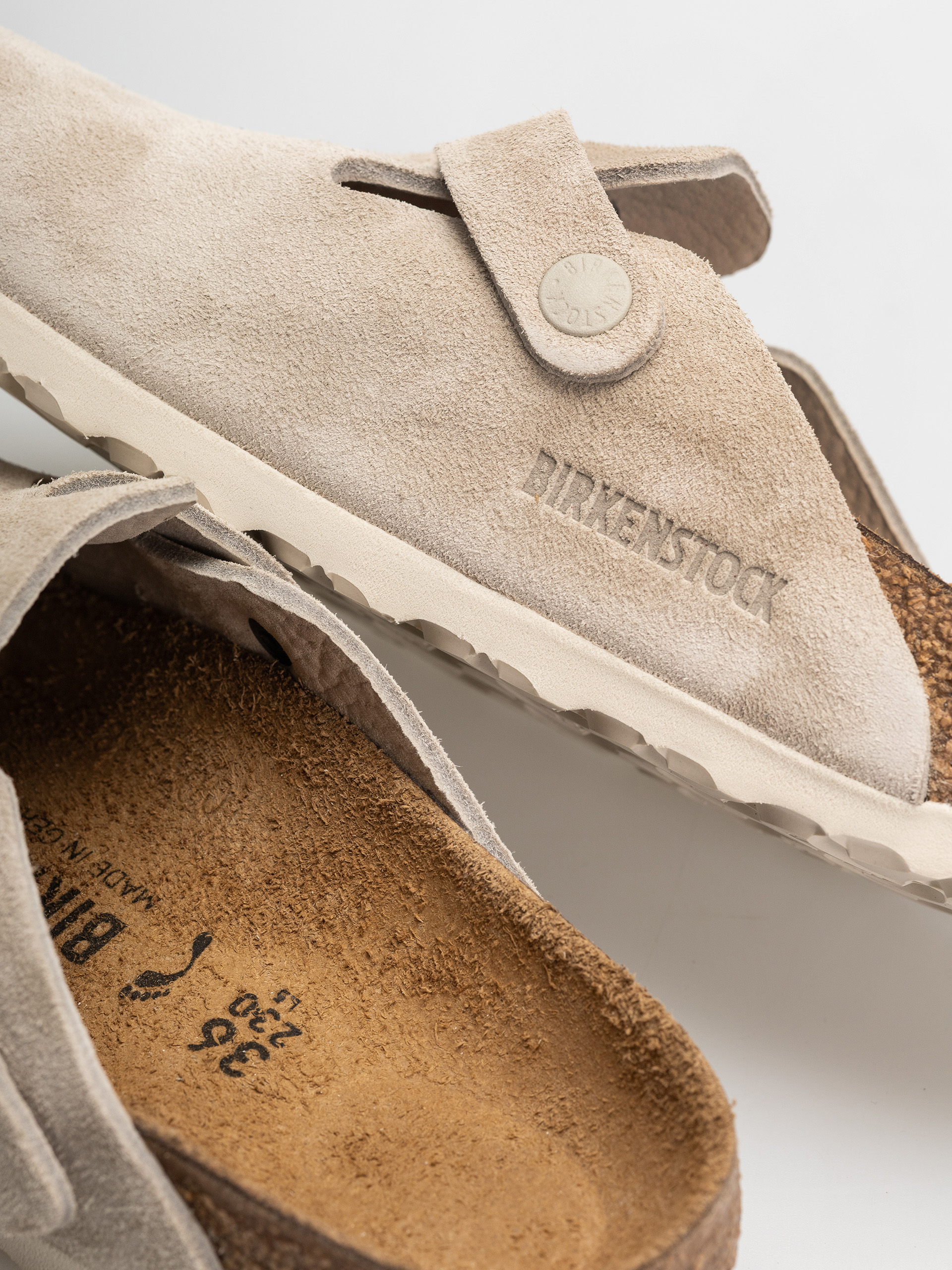 Šľapky Birkenstock Boston Suede Leather Narrow (oyster)