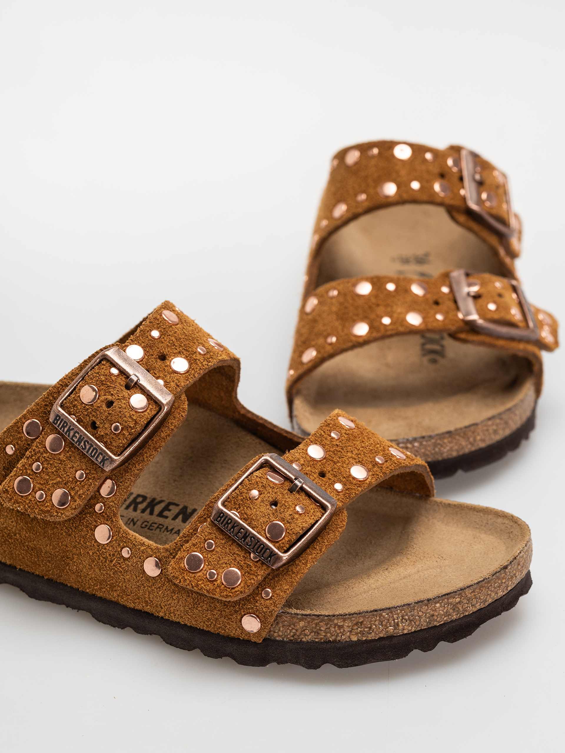 Šľapky Birkenstock Arizona Rivets Suede Leather Narrow Wmn (mink)