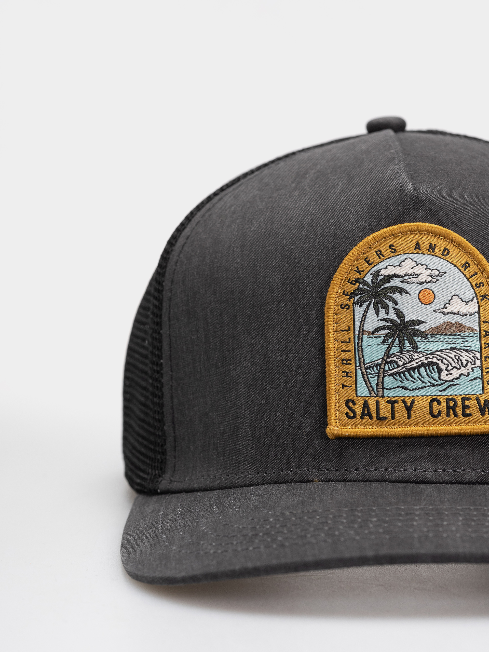 Šiltovka Salty Crew Archway Trucker (black)
