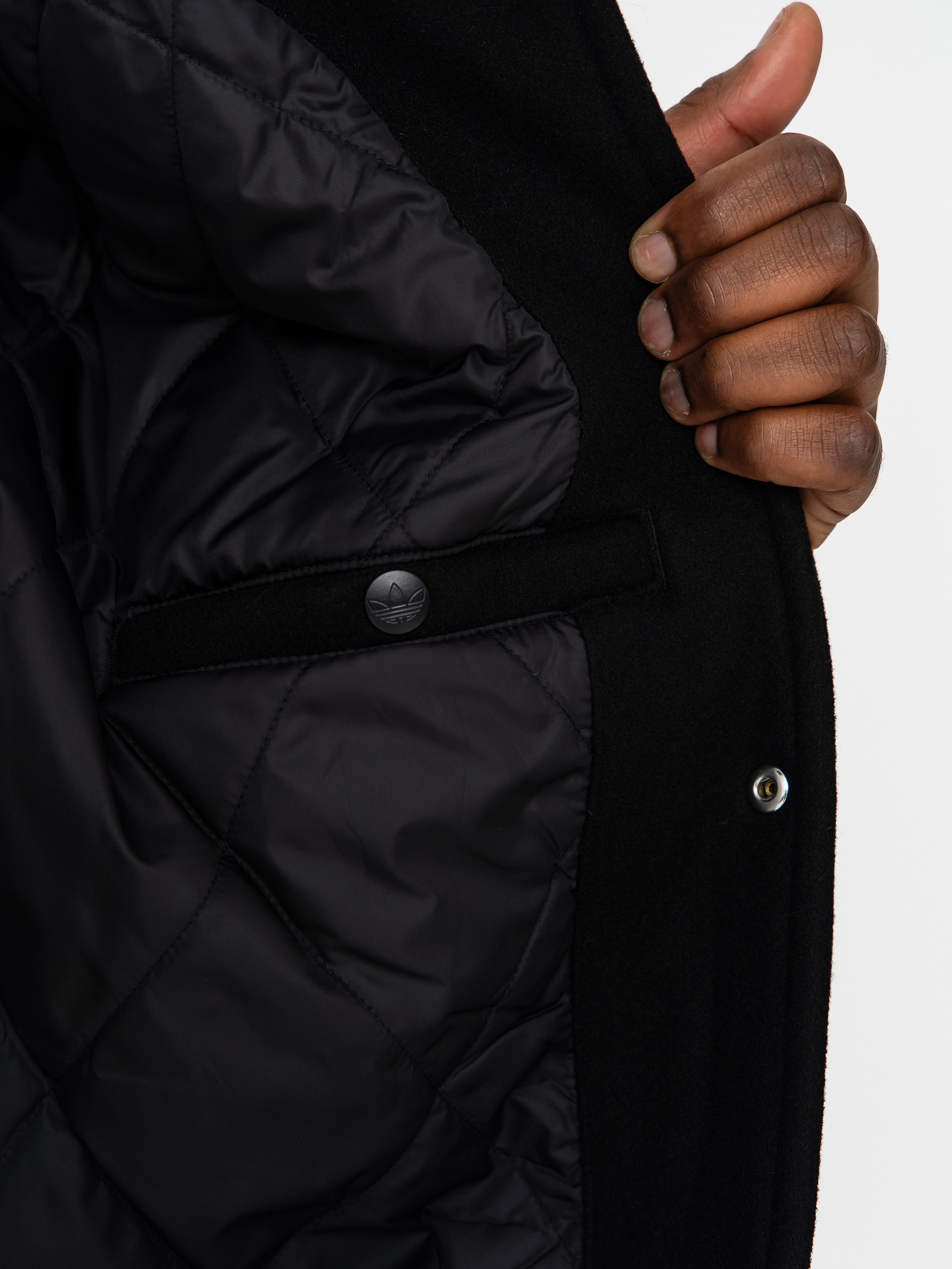 Bunda adidas Tyshawn (black/white)