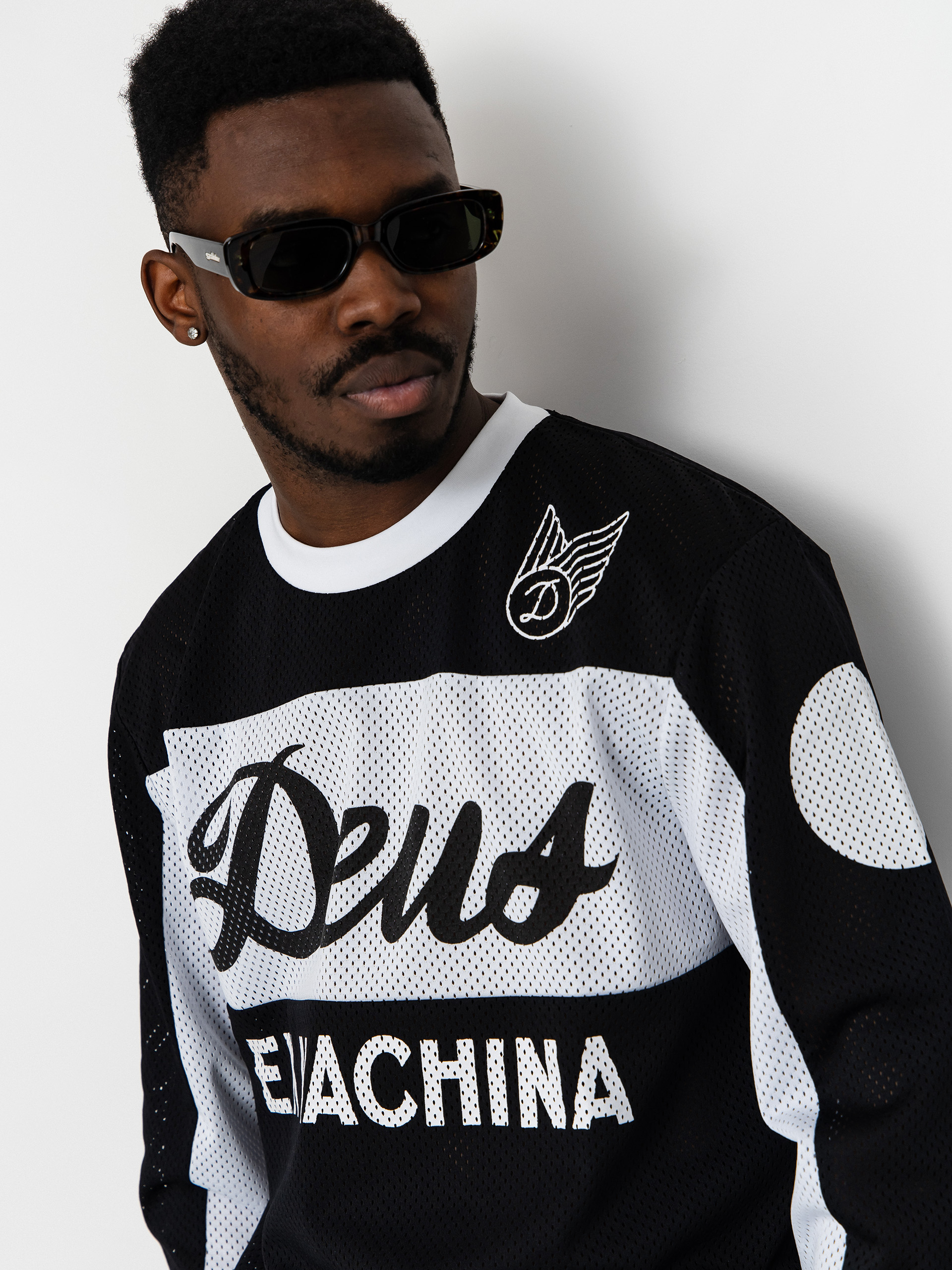 Tričko Deus Ex Machina Saber Moto Jersey (black)