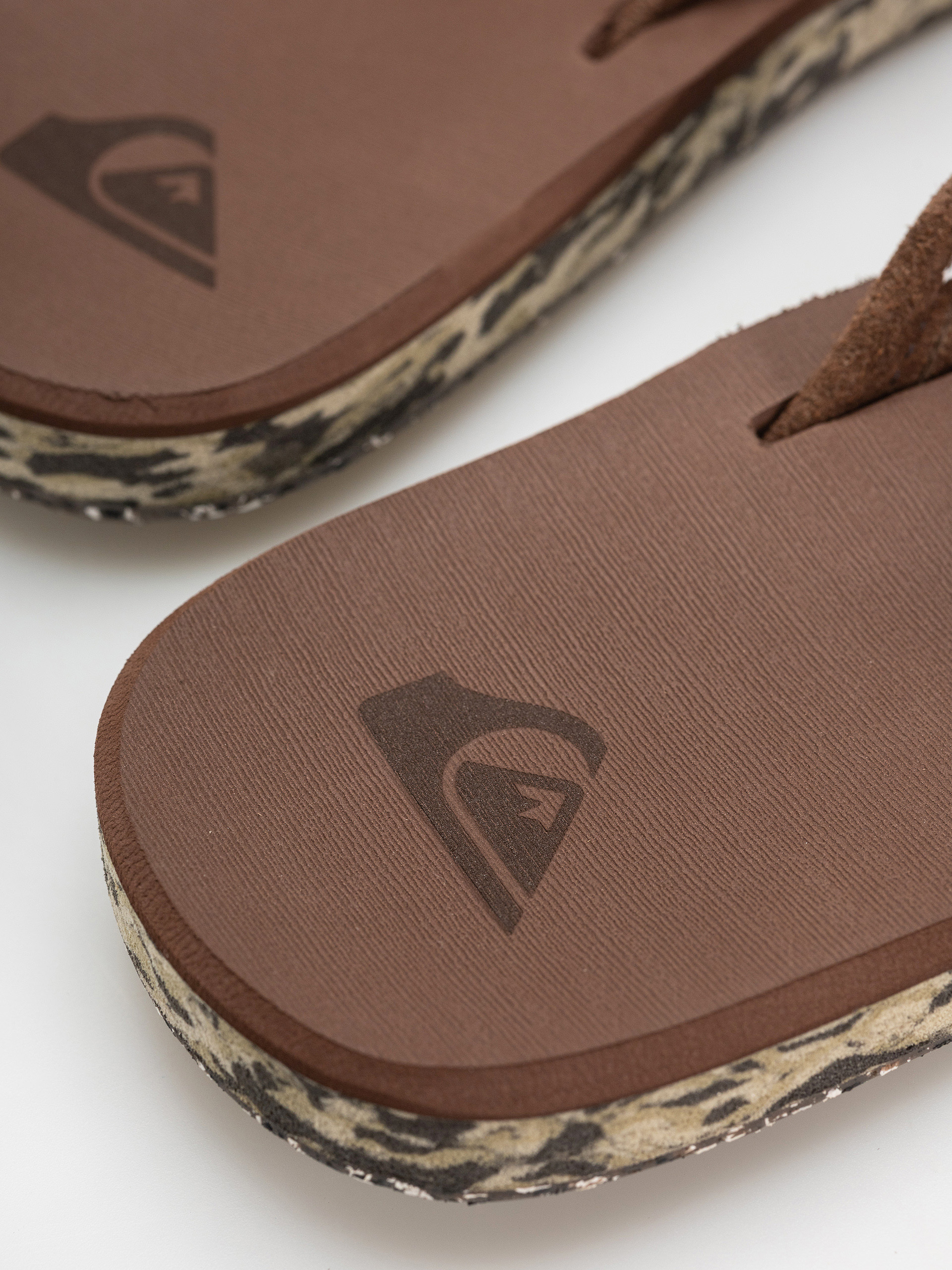 Plážovky Quiksilver Carver Suede Recycled (brown)