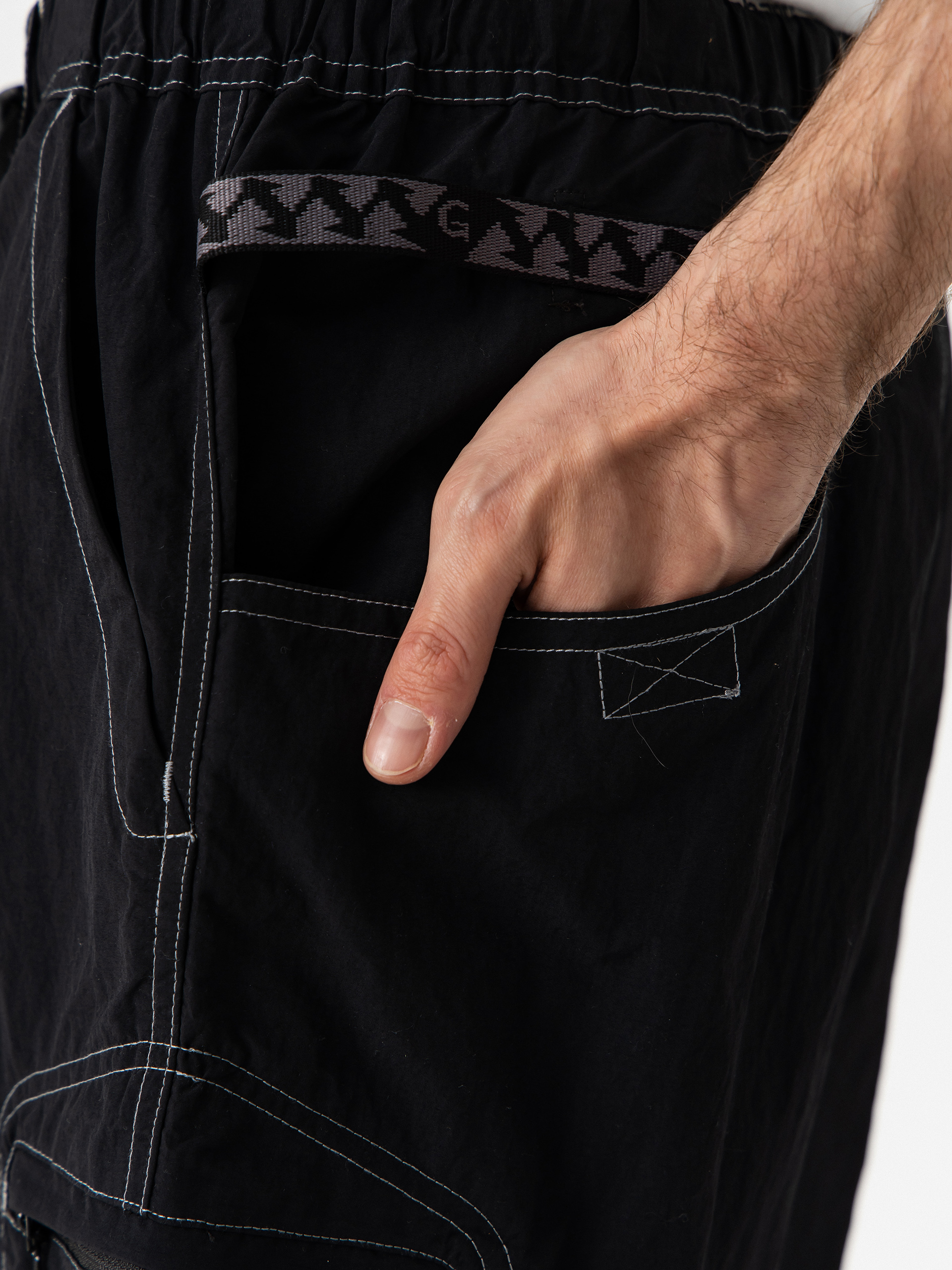 Kraťasy Gramicci Nylon Cliff Short (black)