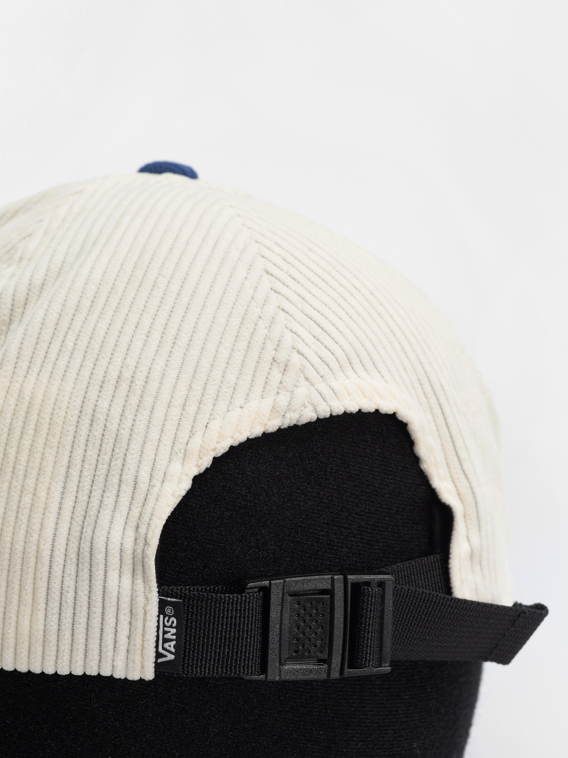 Šiltovka Vans Wavy Script Jockey (trbl)