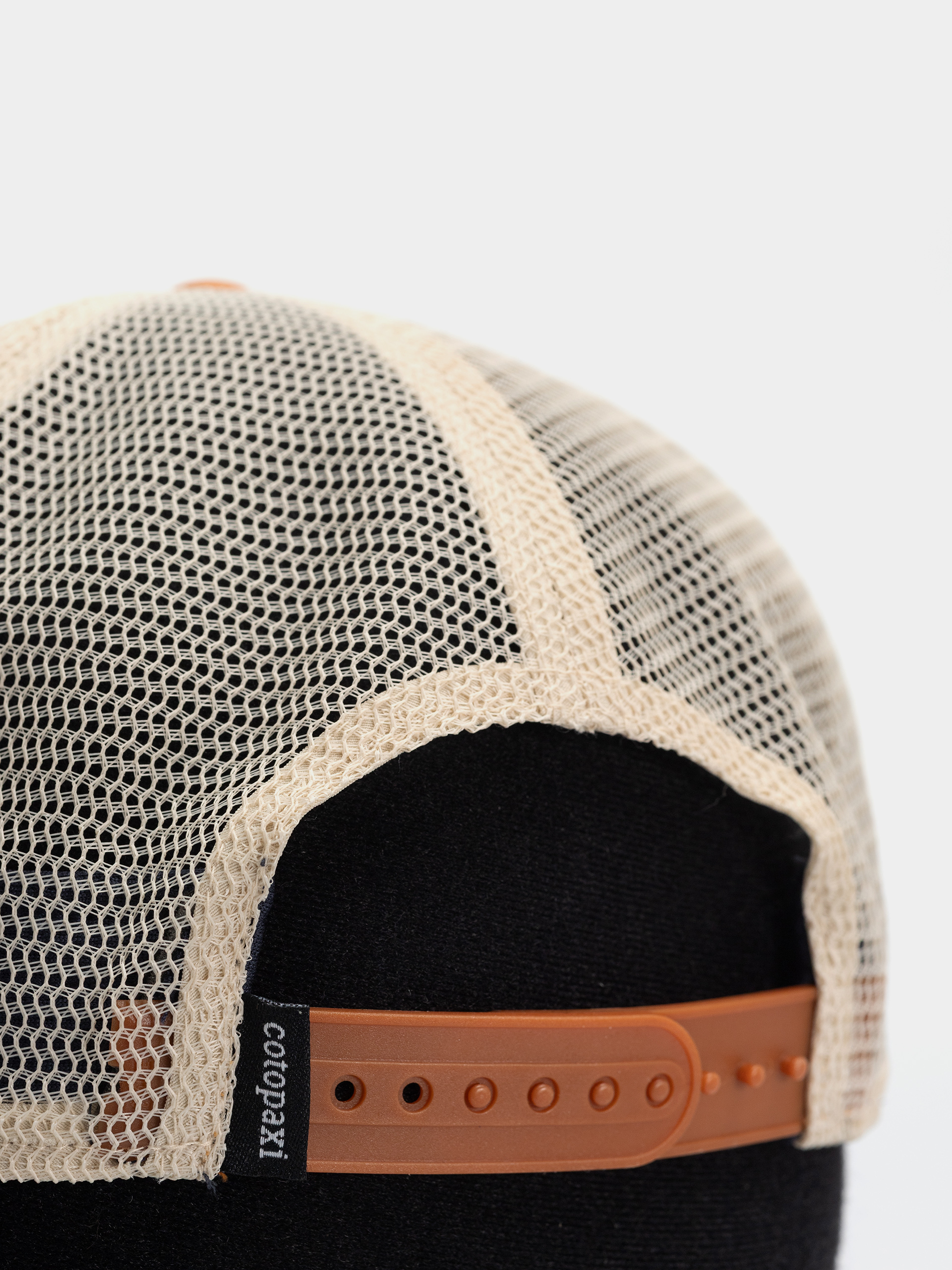 Šiltovka Cotopaxi Vintage Trucker (whiskey)