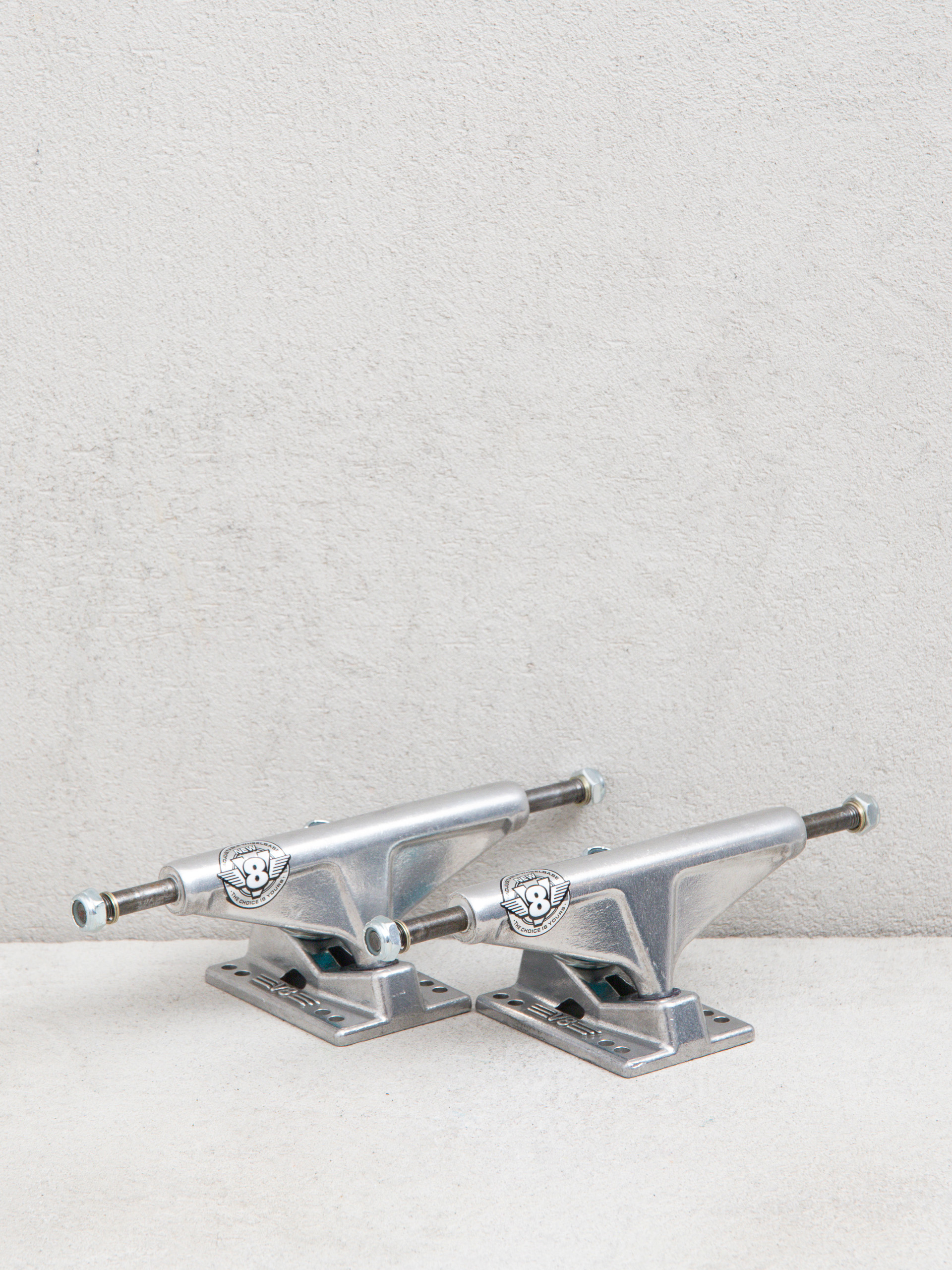 Trucky Venture Team V8 Polished (silver)