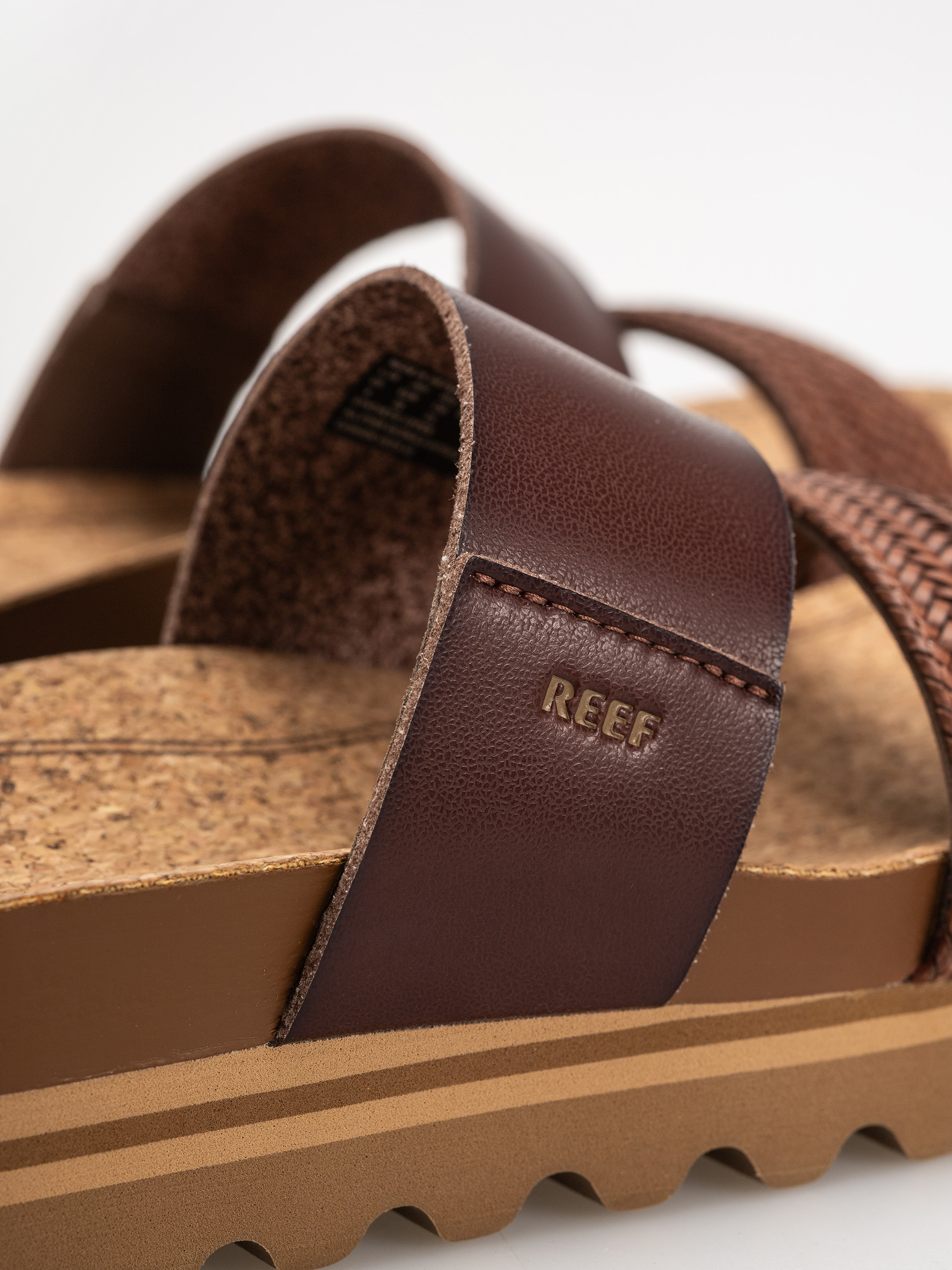 Šľapky Reef Cushion Vista Hi Wmn (chocolate braid)