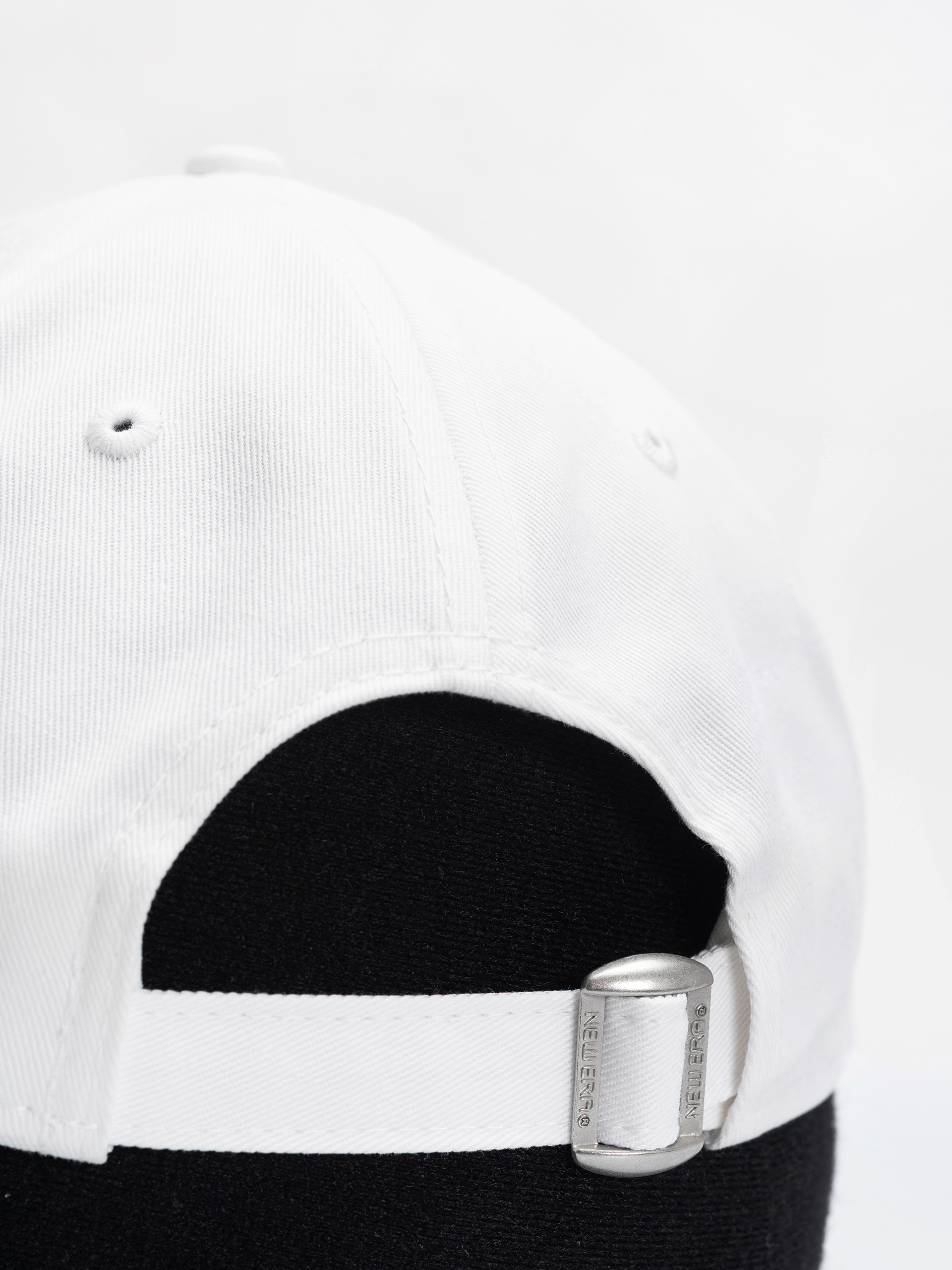 Šiltovka New Era League Essential 9Forty New York Yankees Wmn (white)