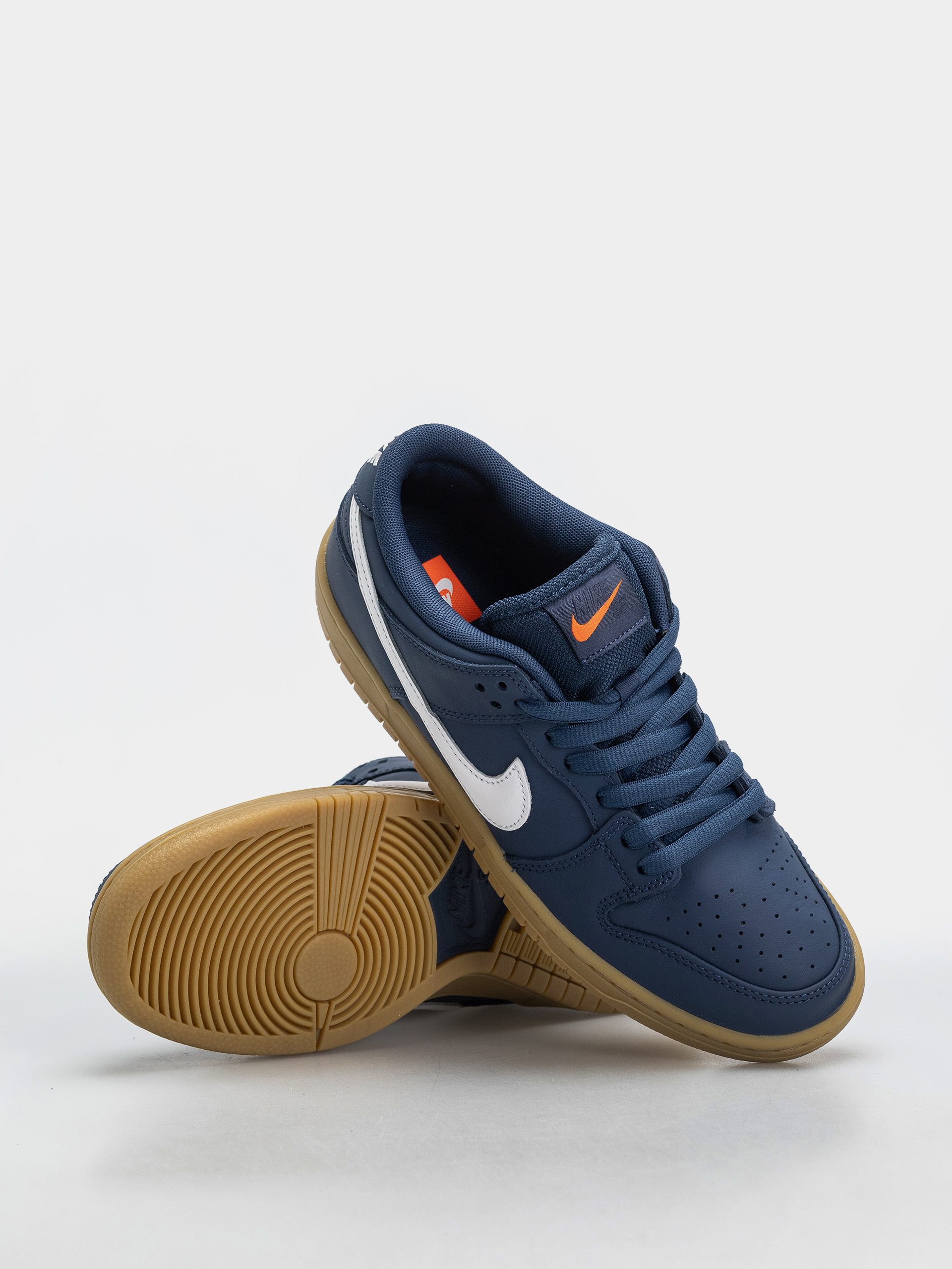 Topánky Nike SB Dunk Low Pro (navy/white navy gum light brown)