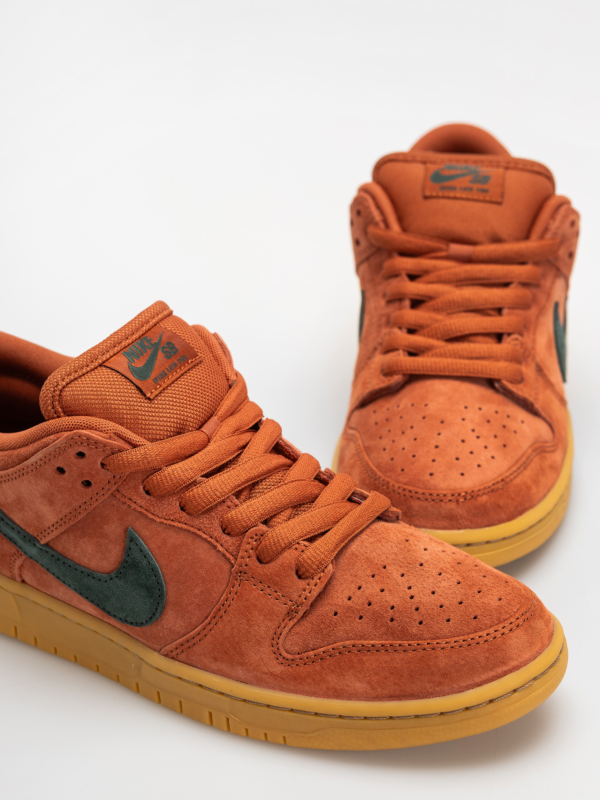Topánky Nike SB Dunk Low Pro (burnt sunrise/vintage green)