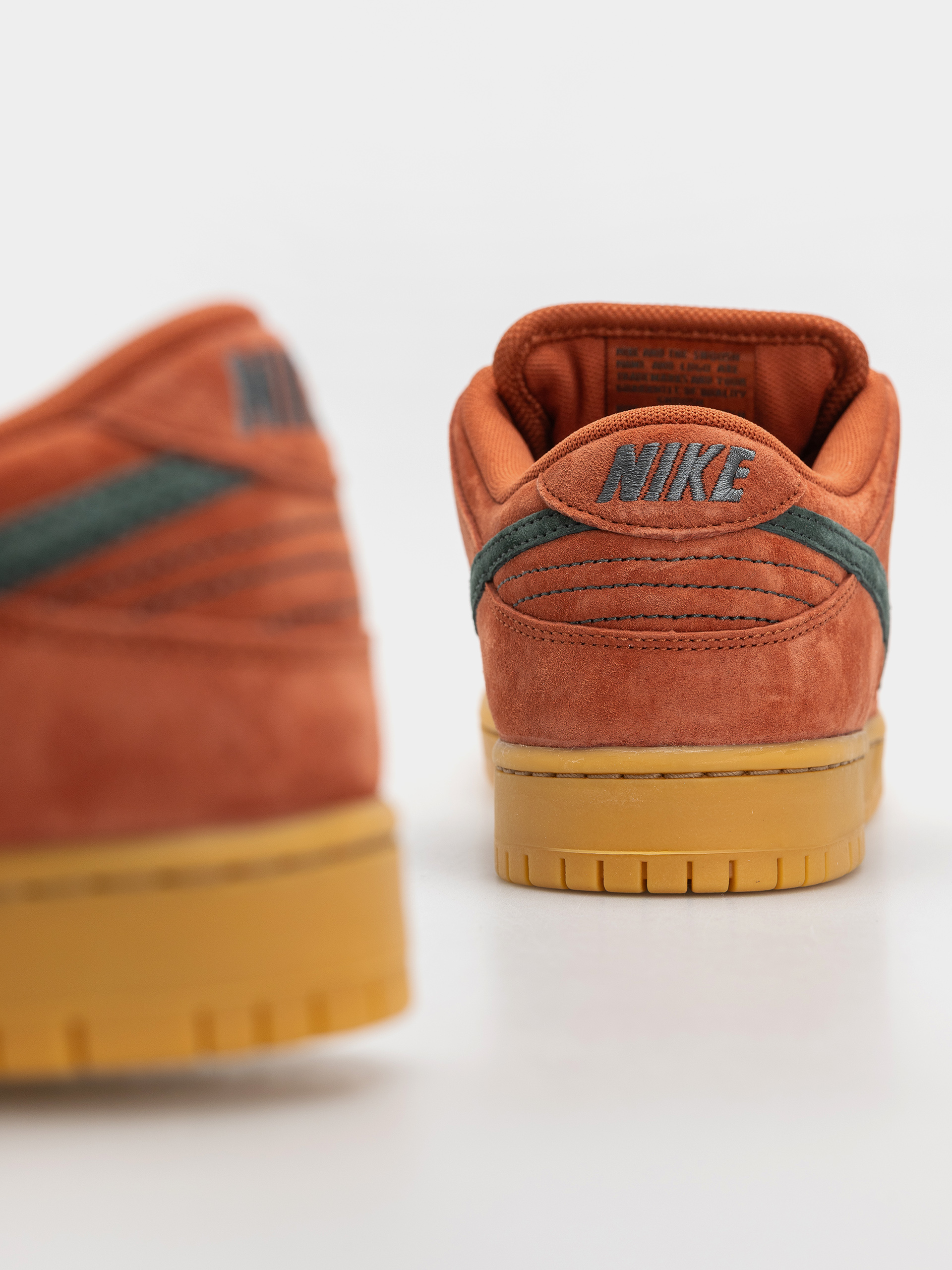 Topánky Nike SB Dunk Low Pro (burnt sunrise/vintage green)