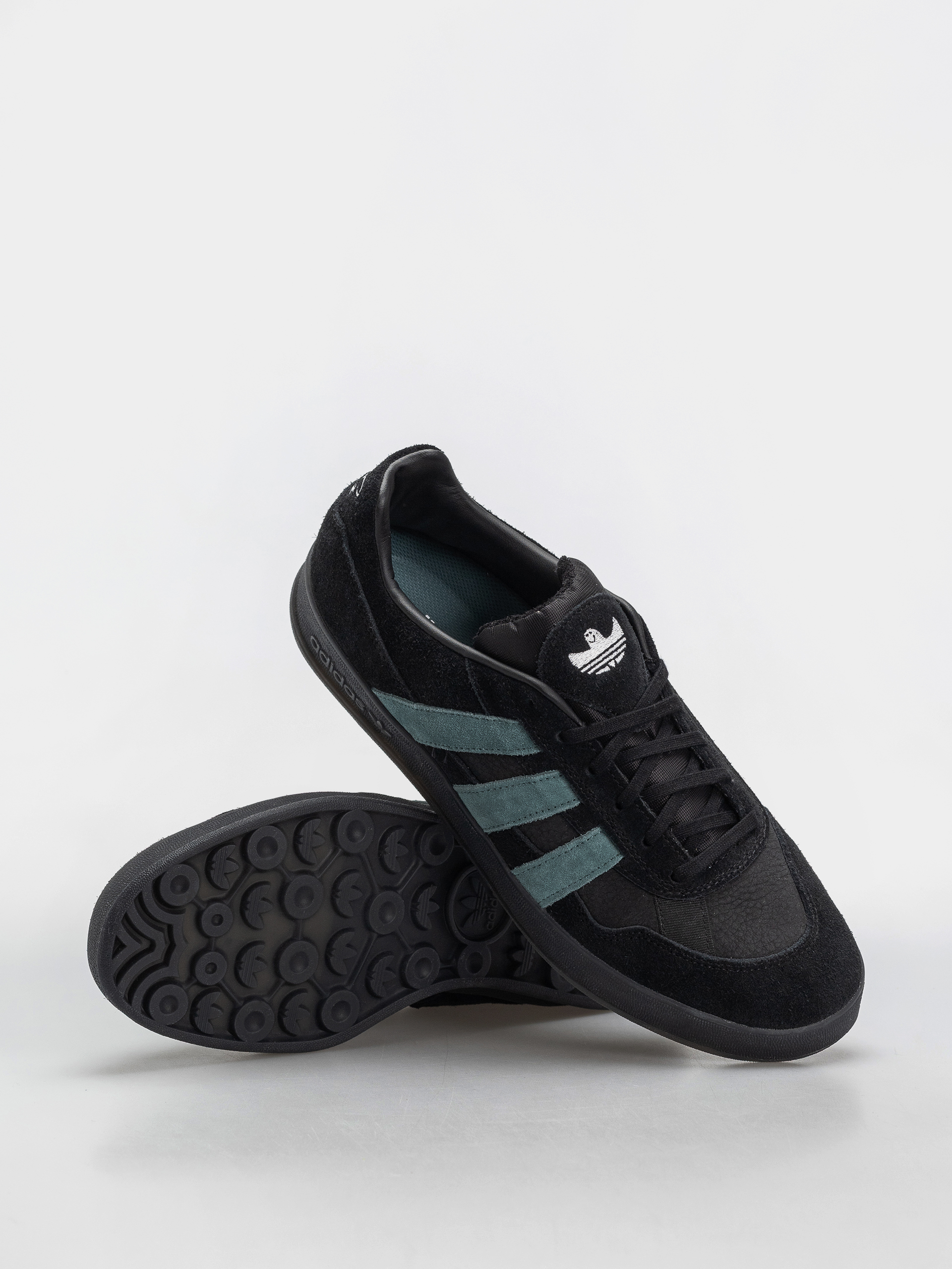 Topánky adidas Aloha Super (cblack/pretea/ftwwht)