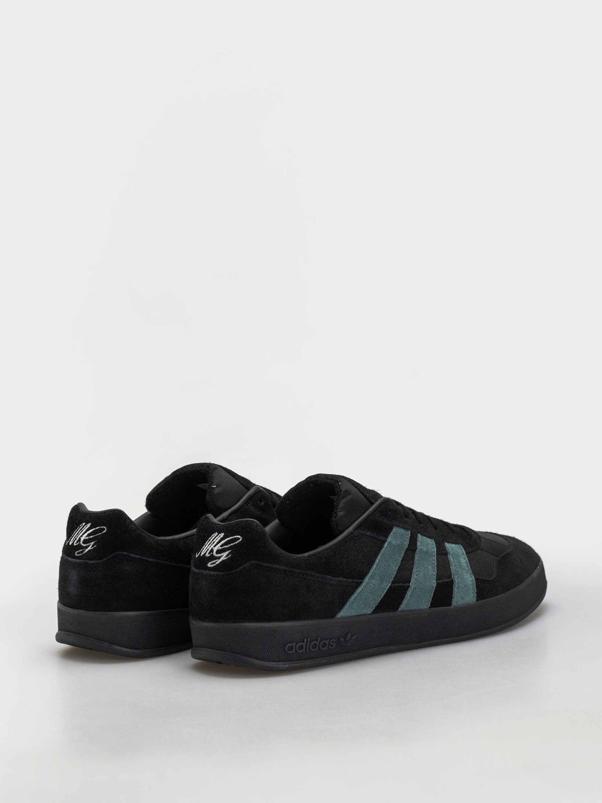 Topánky adidas Aloha Super (cblack/pretea/ftwwht)