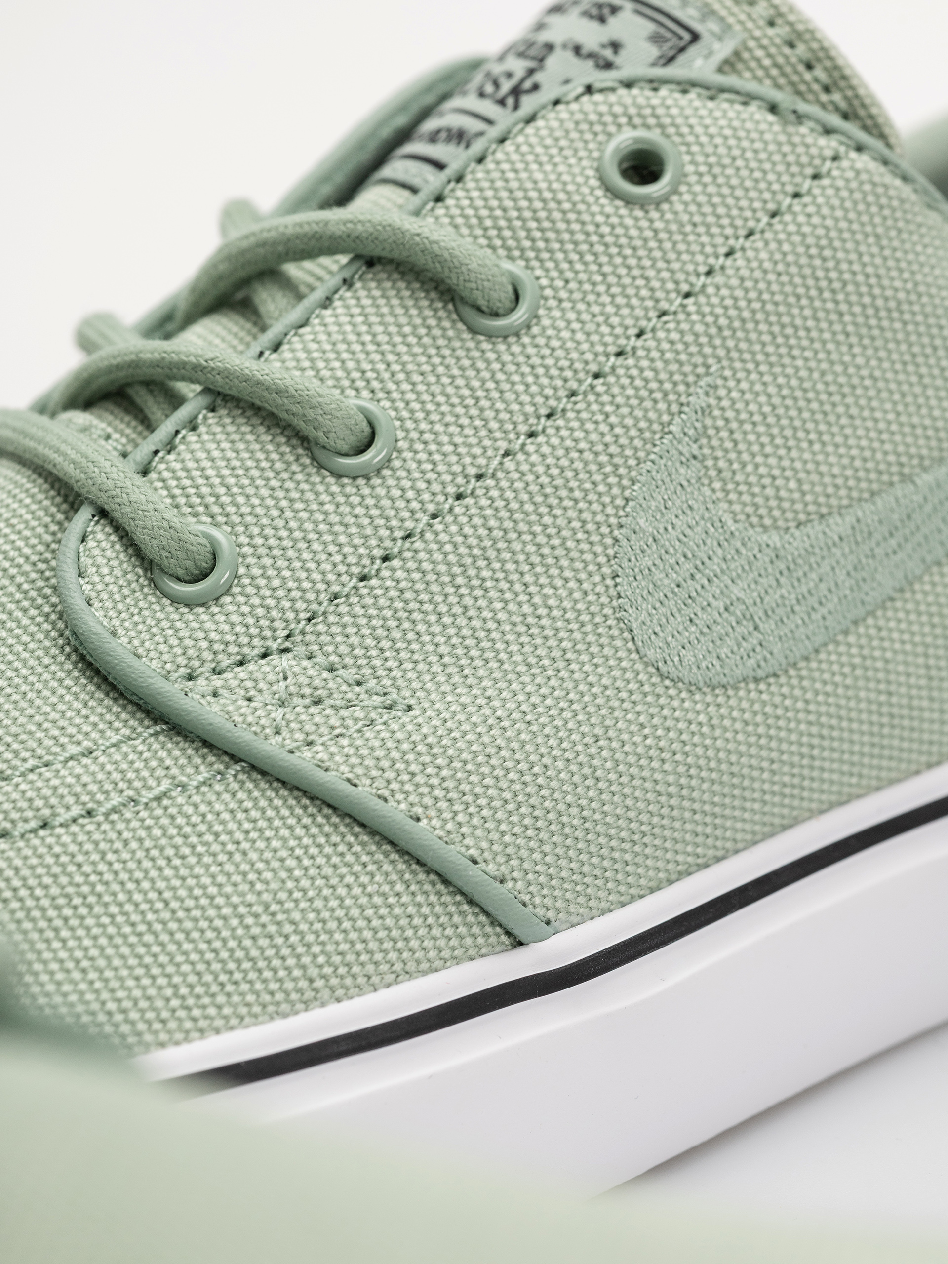 Topánky Nike SB Zoom Janoski OG+ Canvas (steam/steam/white/gum light brown)