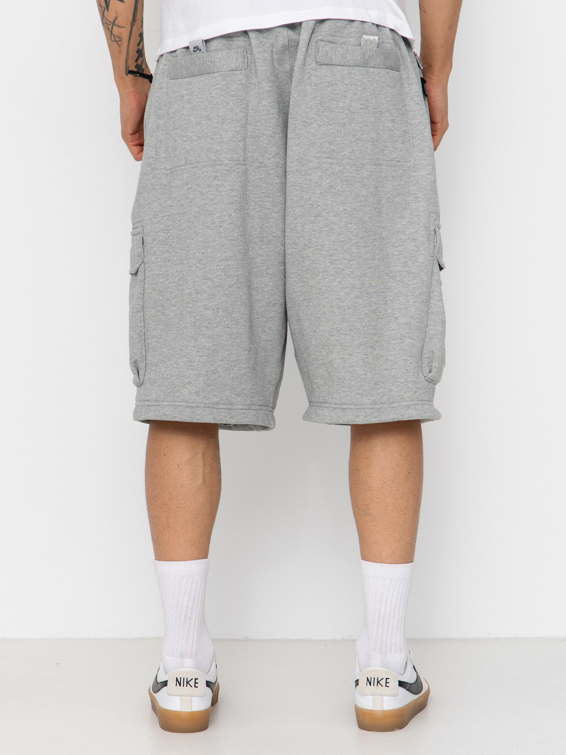Nohavice Nike SB Ishod Cargo (dk grey heather)