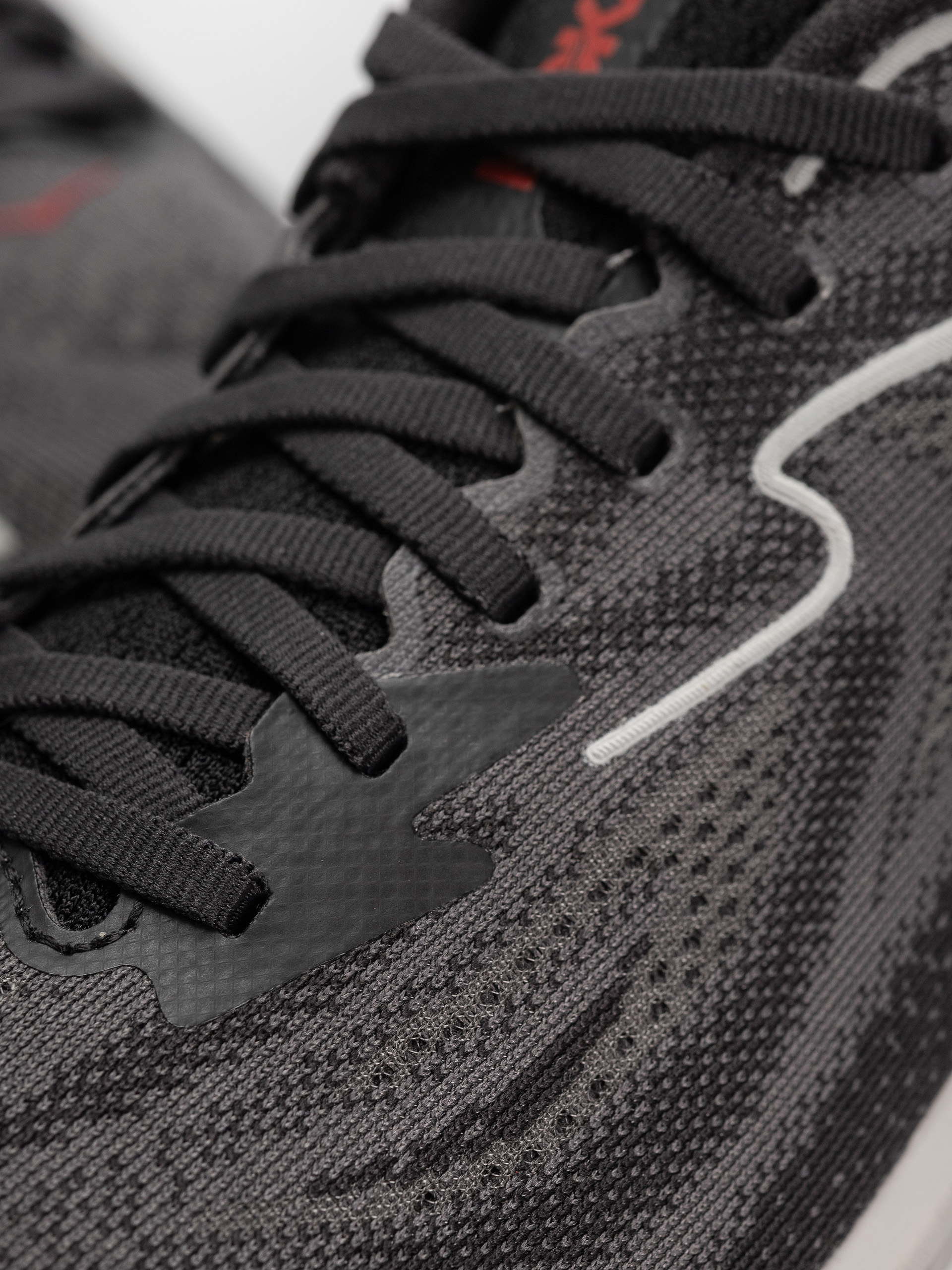 Topánky Hoka Clifton 10 (carbon black/satellite grey)