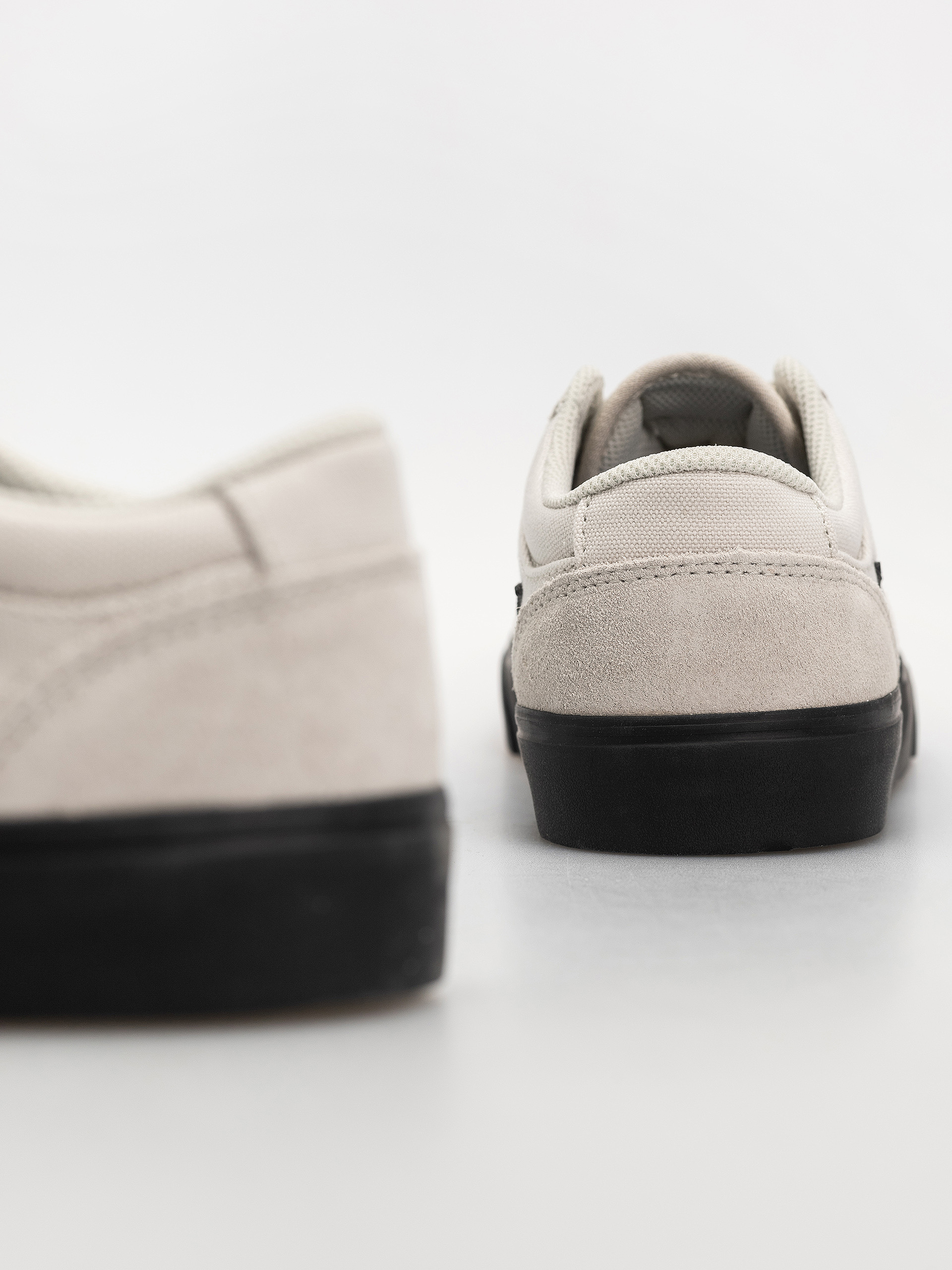 Topánky Nike SB Chron 2 (light bone/black/light bone/black)