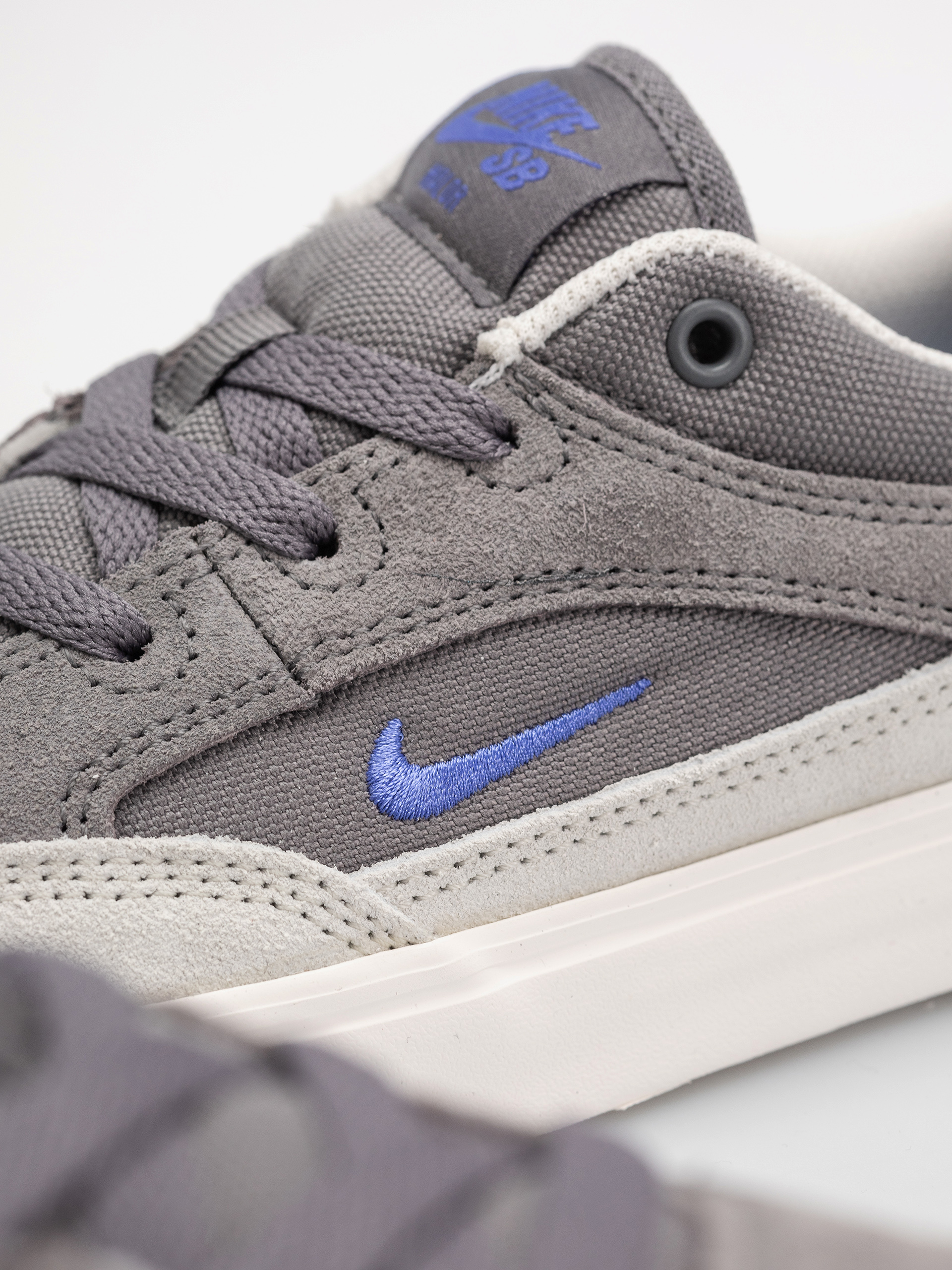 Topánky Nike SB Malor (pencil point/sapphire/legend silver)