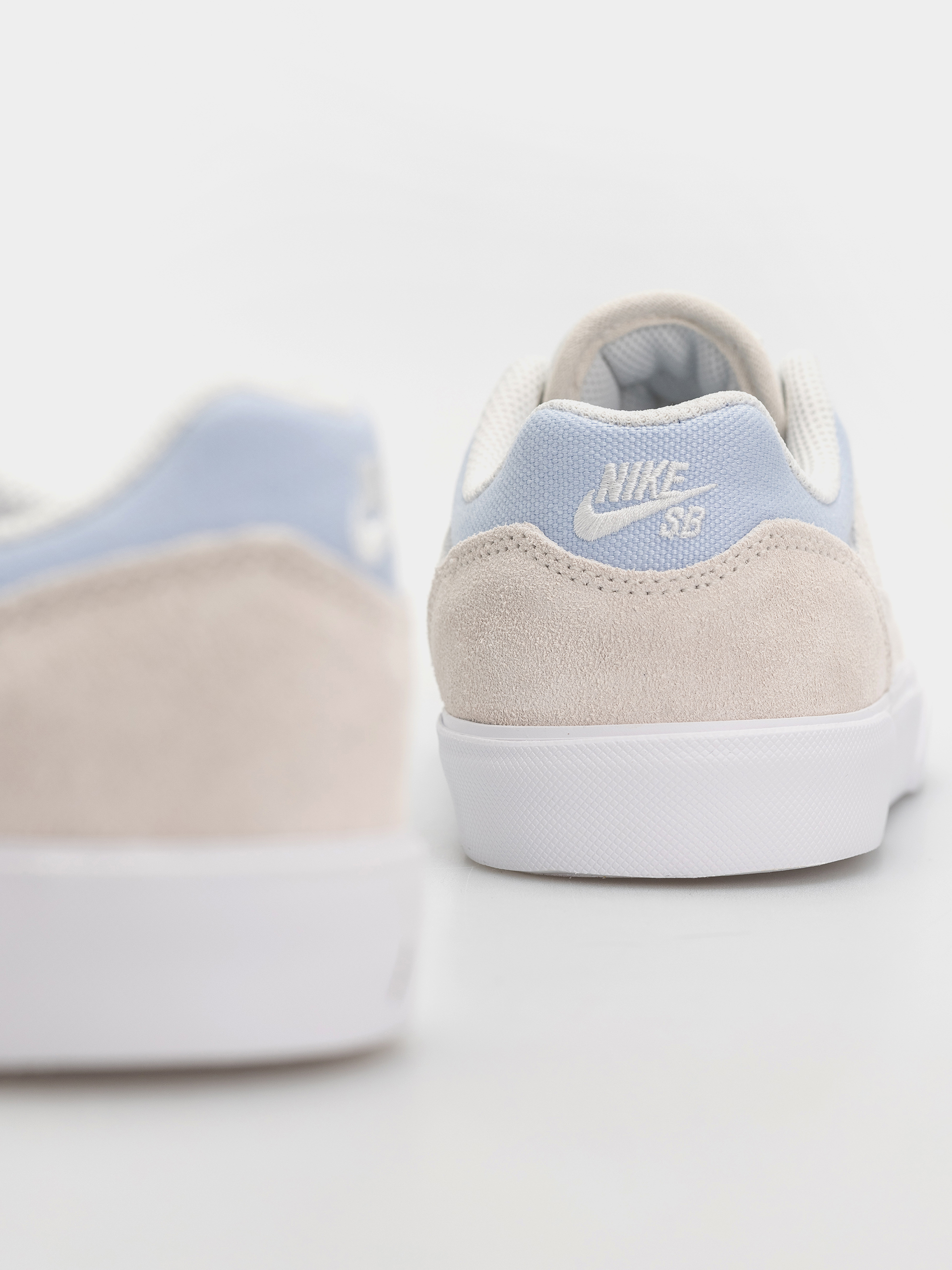 Topánky Nike SB Malor (phantom/hydrogen blue/summit white/white)