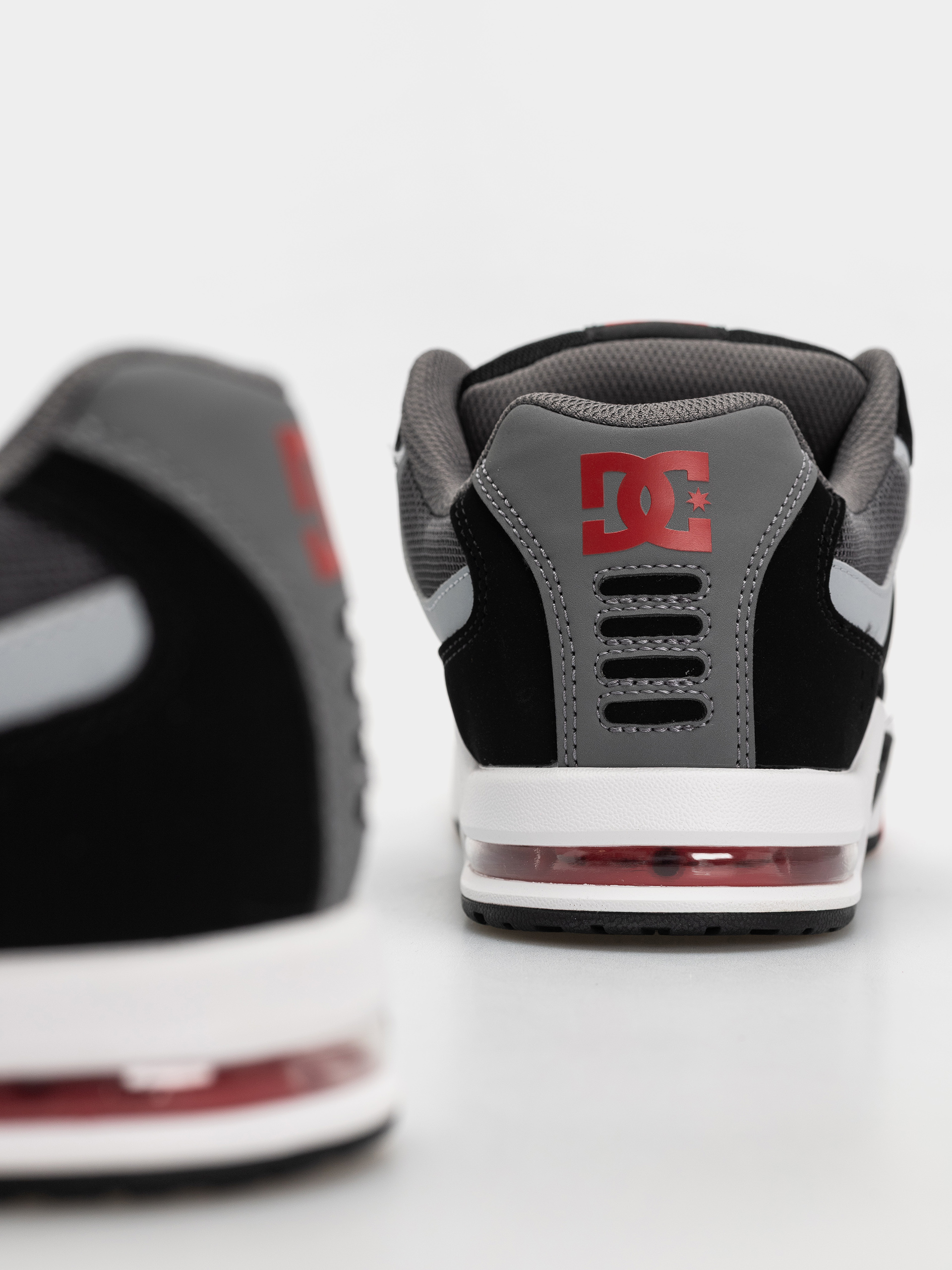 Topánky DC At 2 (black/grey/red)