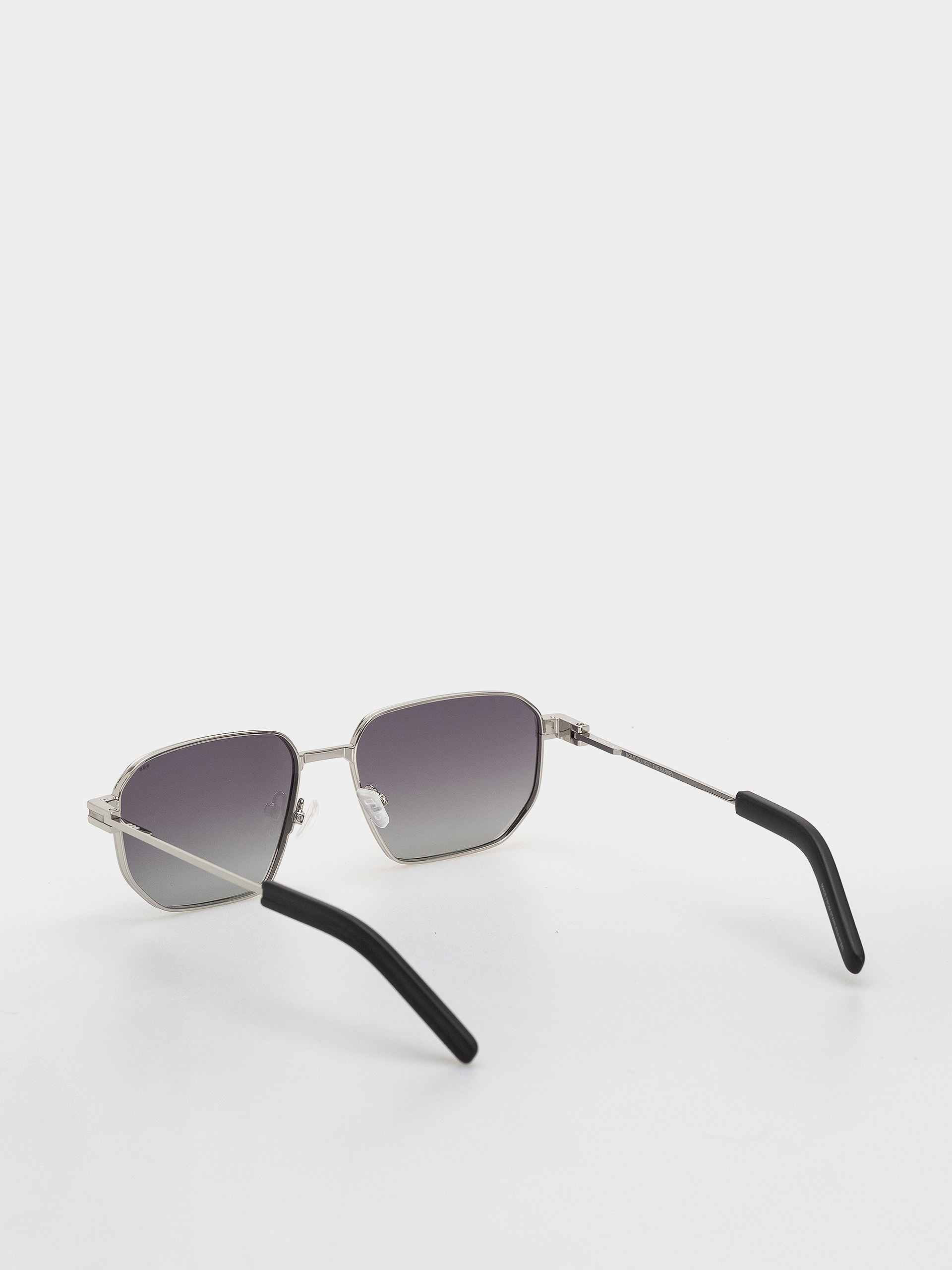 Slnečné okuliare Komono Harvey (silver black)