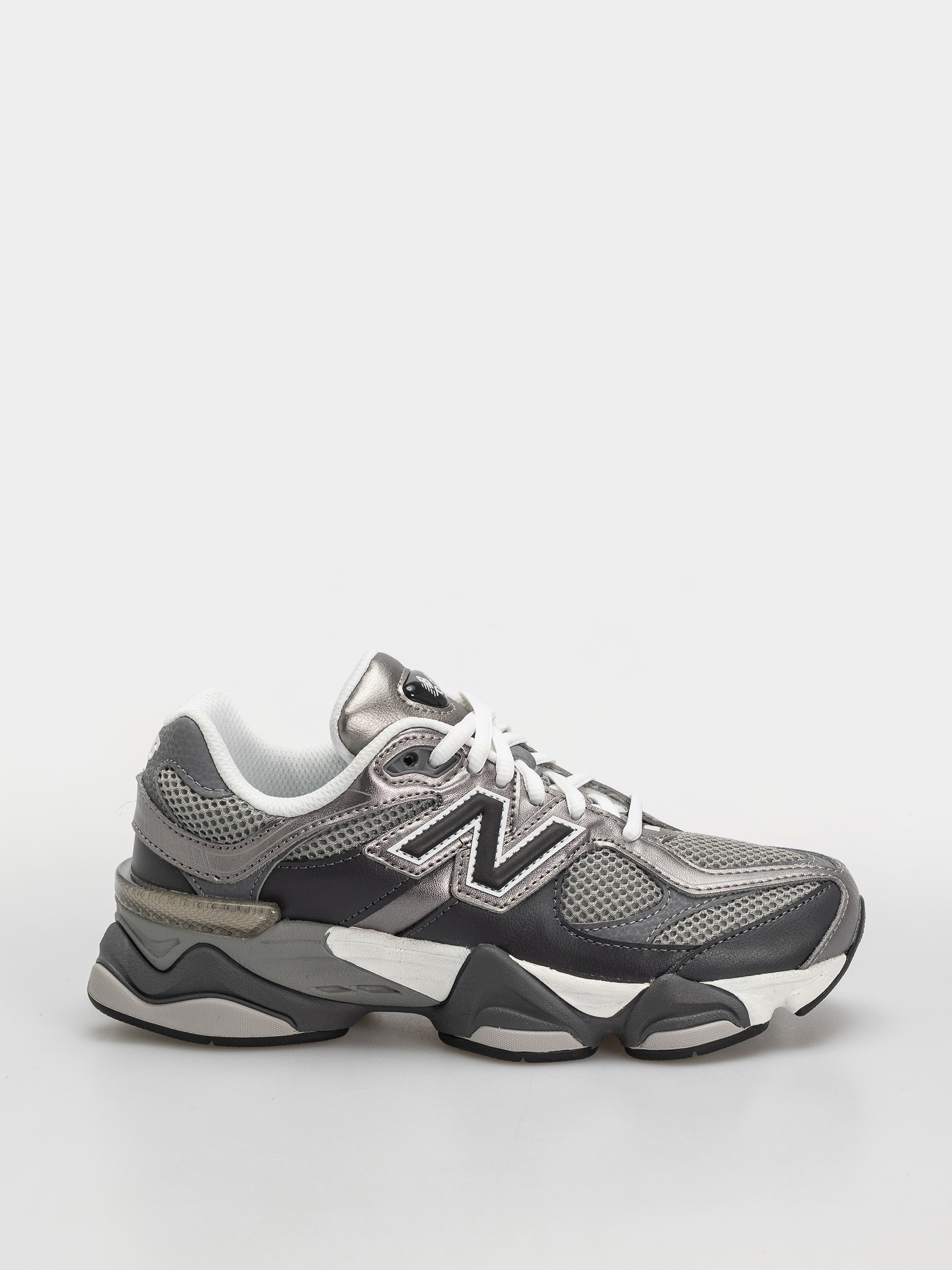 Topu00e1nky New Balance 9060 JR (magnet/faded black)