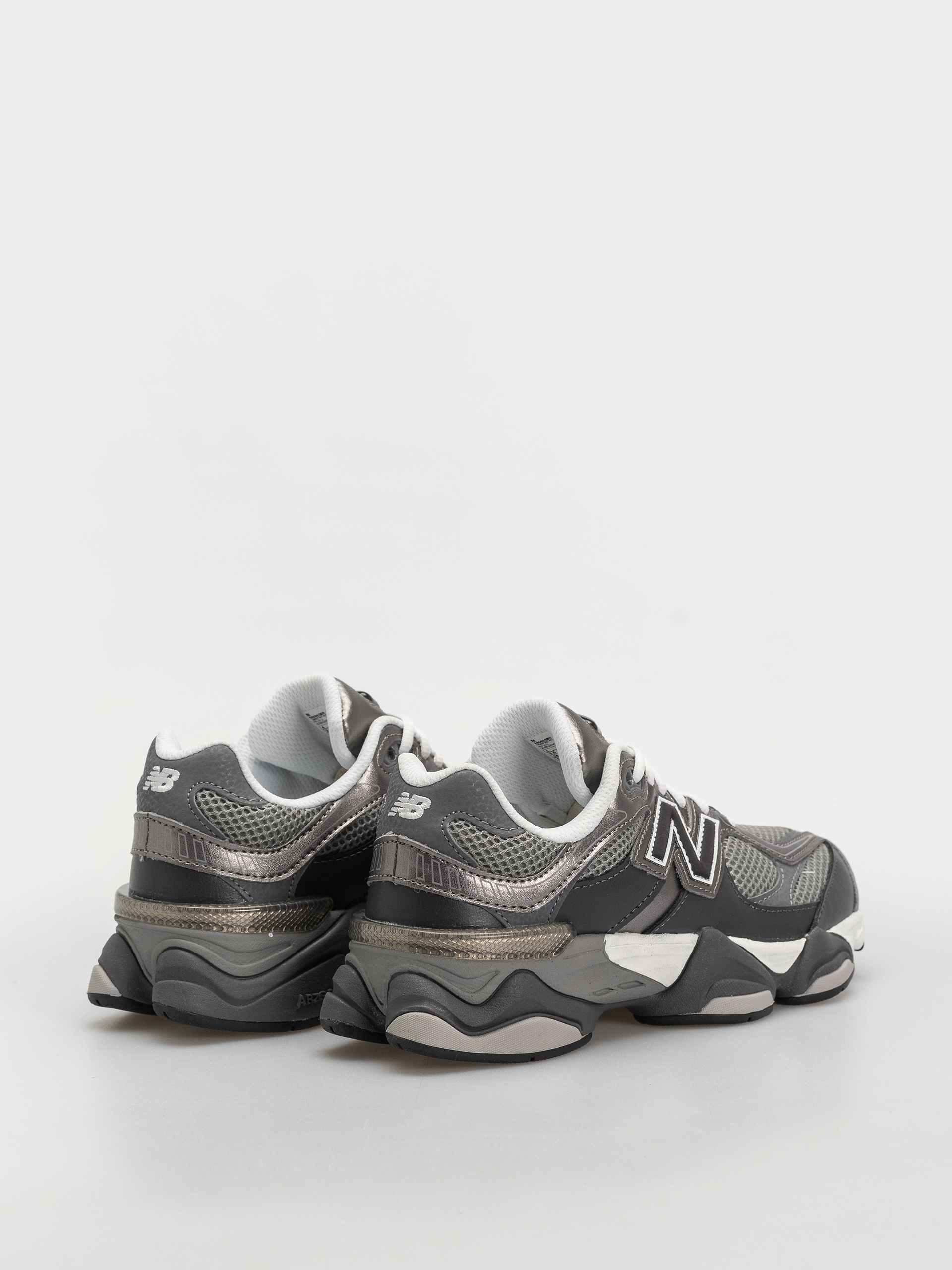 Topánky New Balance 9060 JR (magnet/faded black)