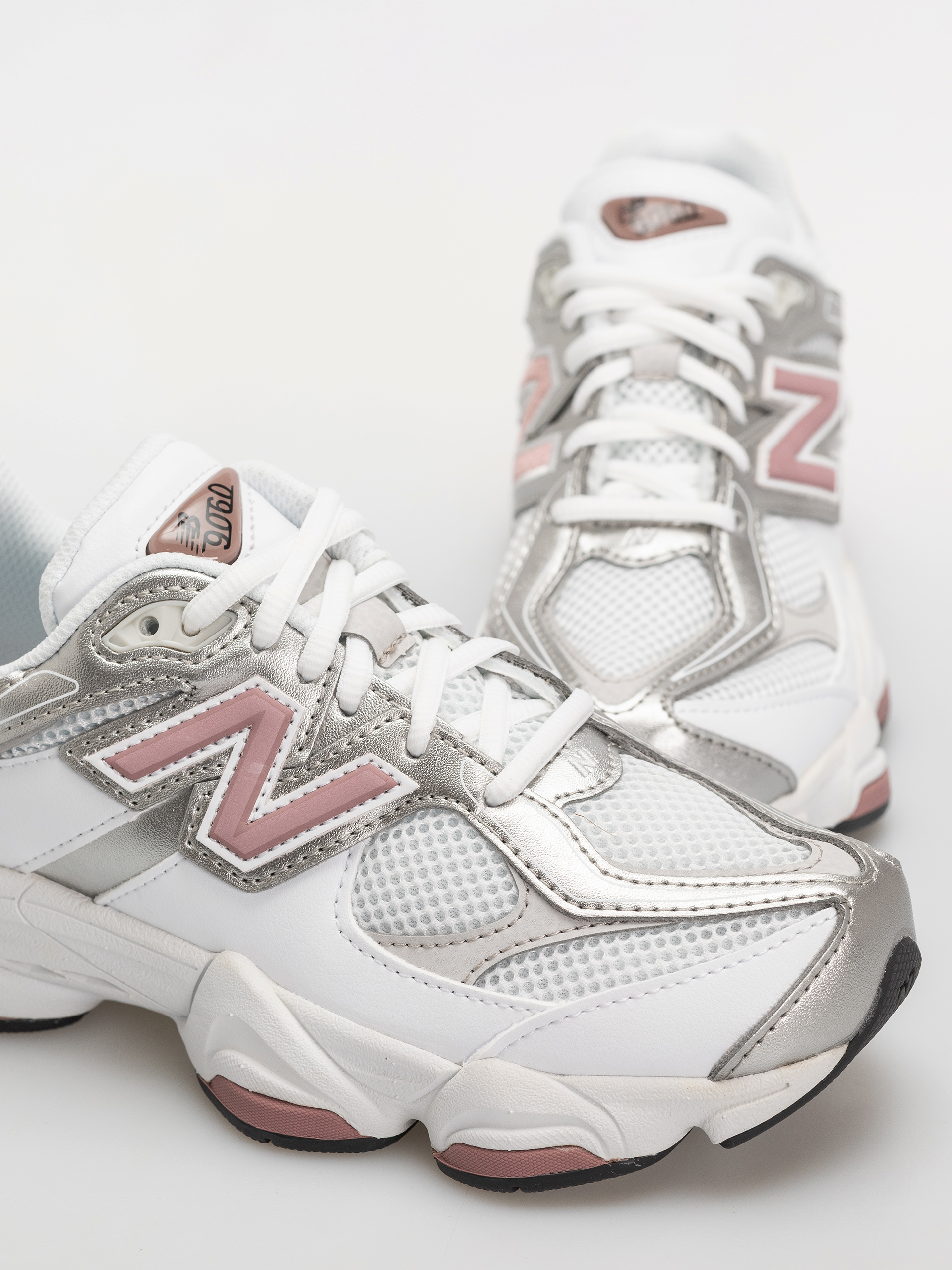 Topánky New Balance 9060 JR (103 white/rosewood)