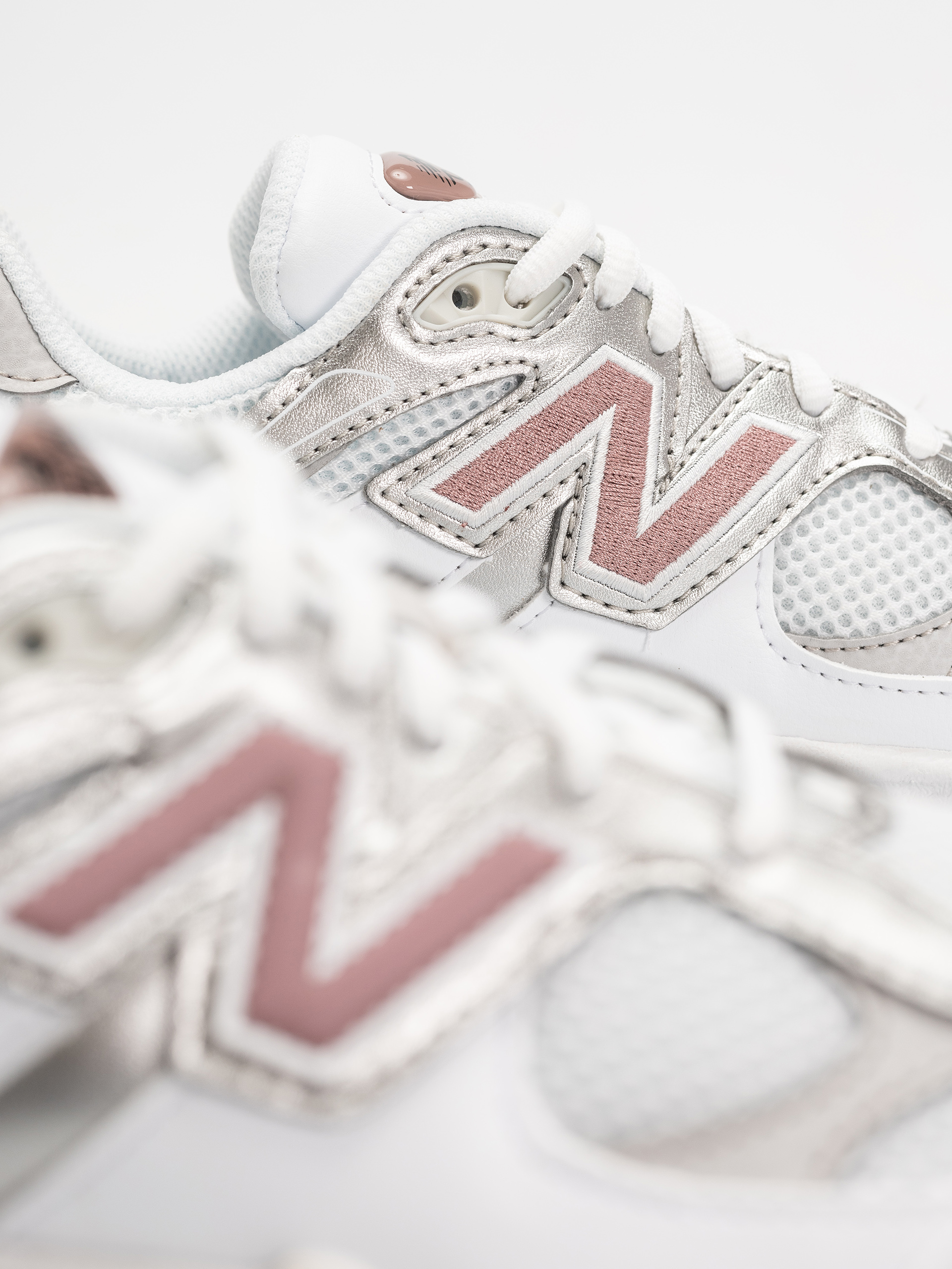 Topánky New Balance 9060 JR (103 white/rosewood)