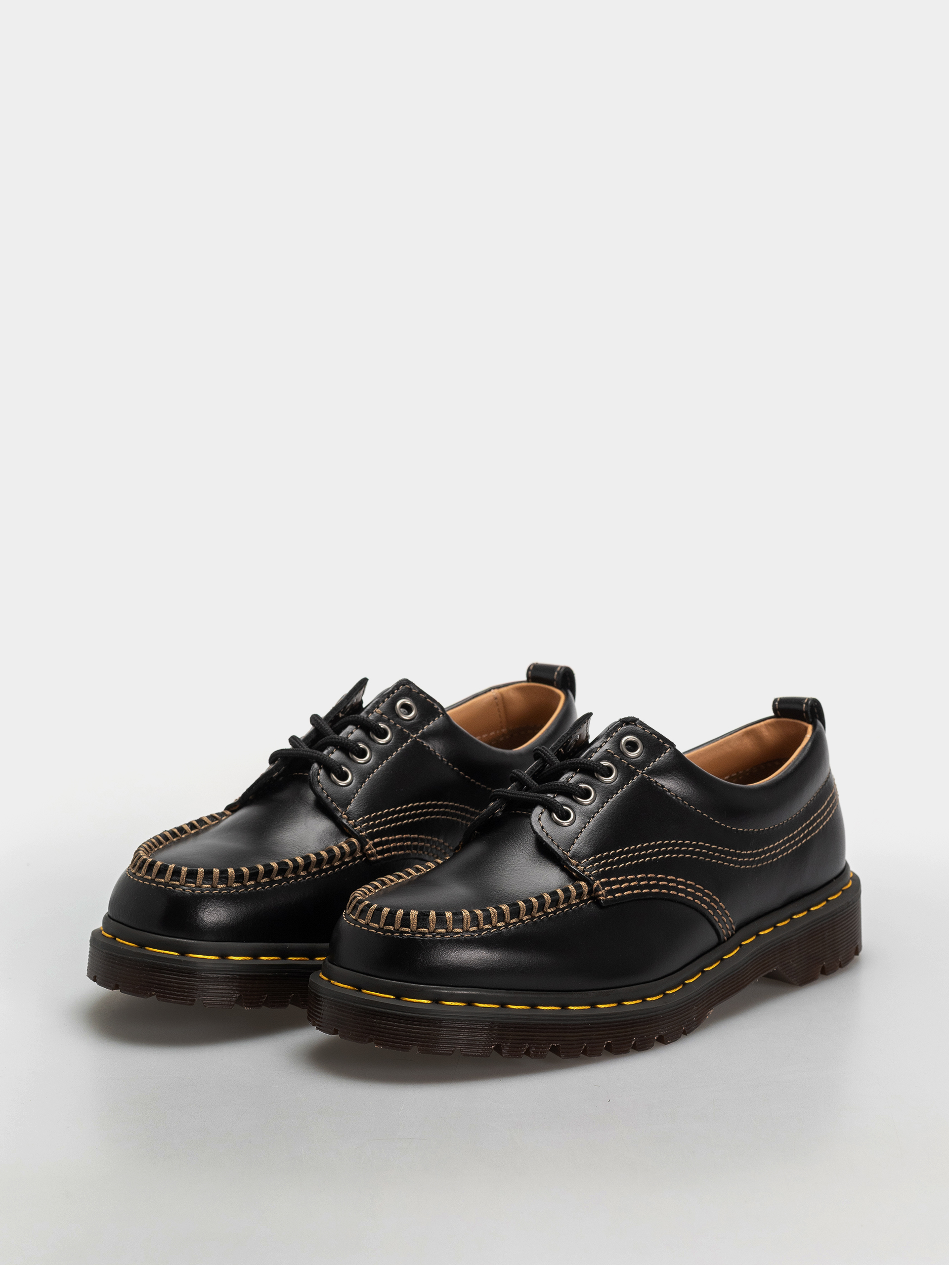 Topánky Dr. Martens Lowell (black analine)