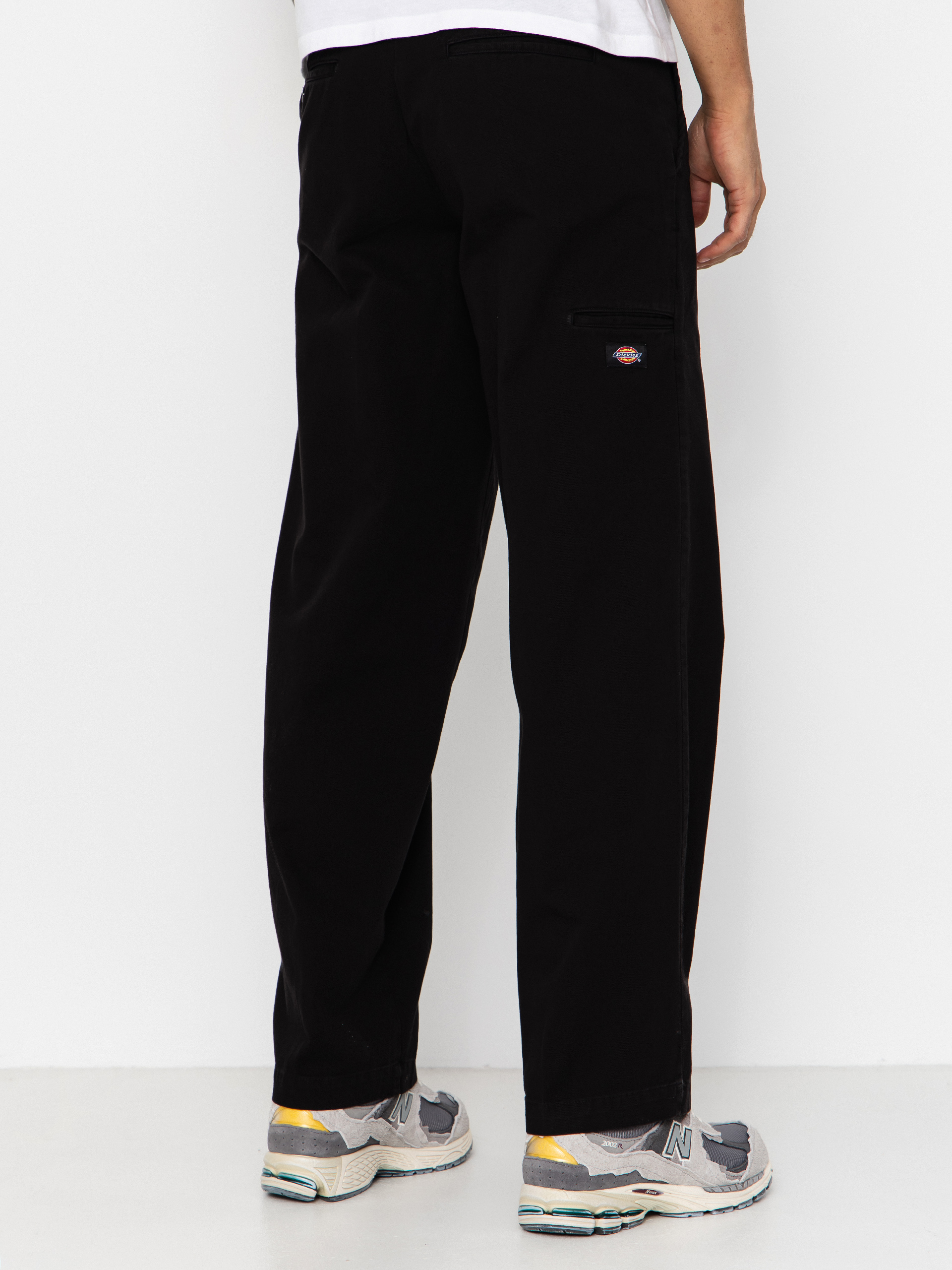 Nohavice Dickies 247 Loose Garment Dyed Work (black)