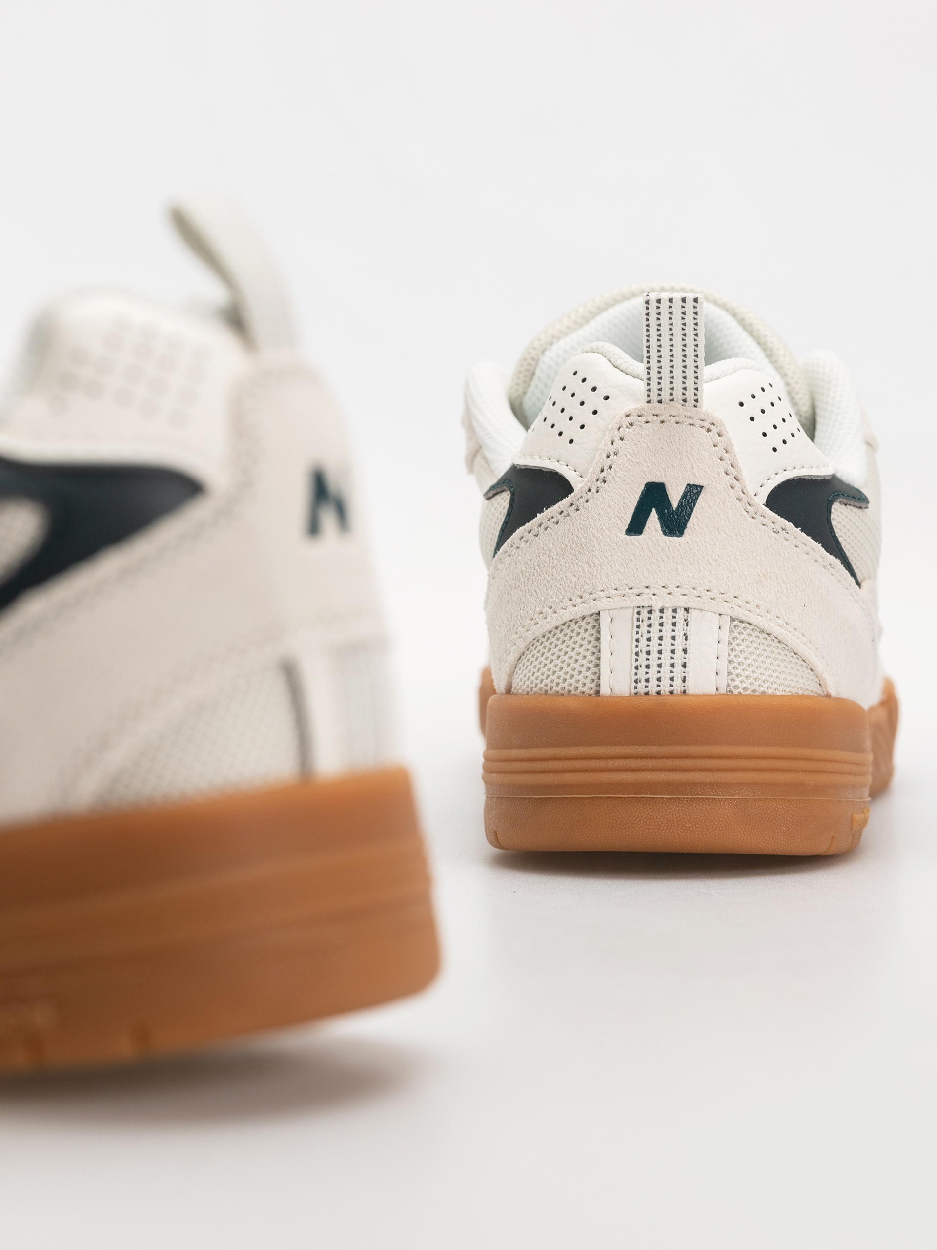 Topánky New Balance 808 (sea salt/medusa green)