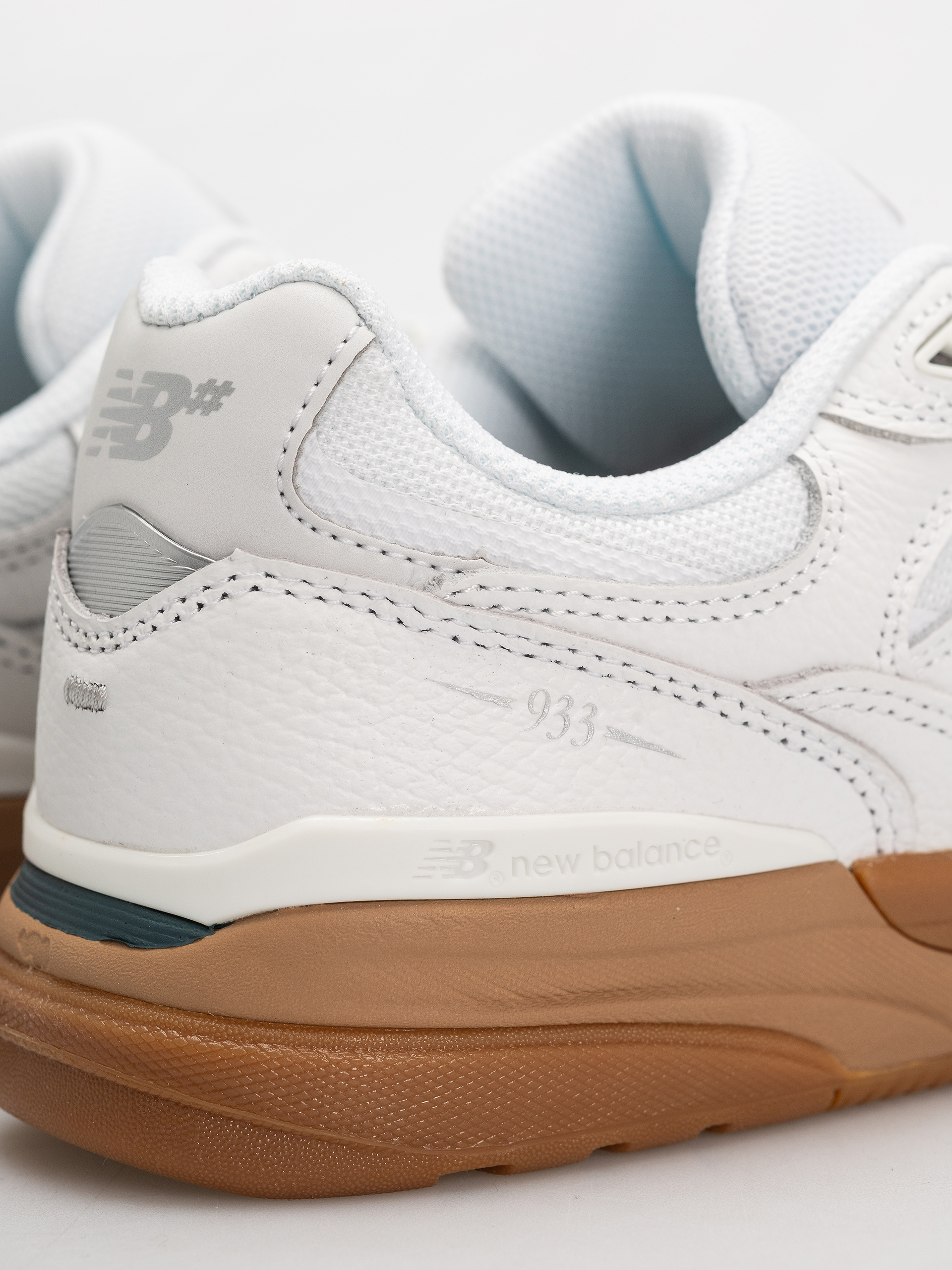 Topánky New Balance 933 (103 white/black)