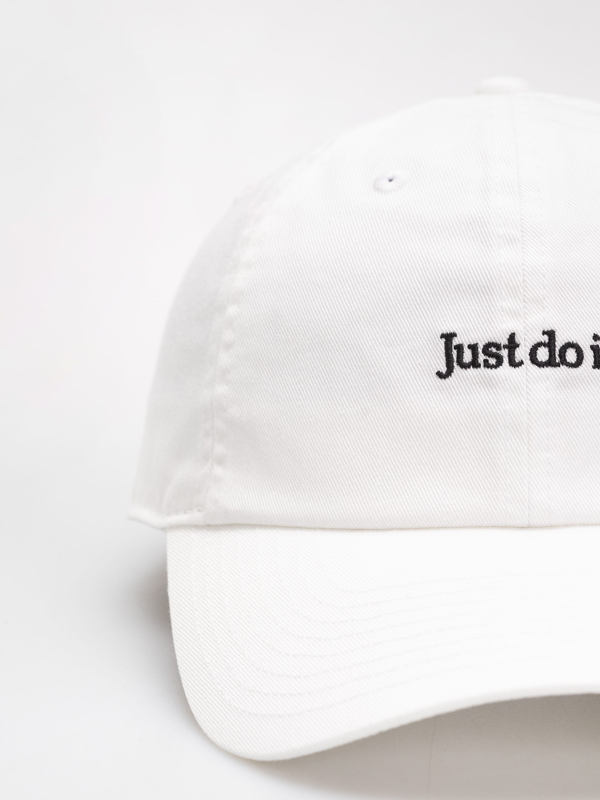 Šiltovka Nike SB Club Just Do It (white/black)