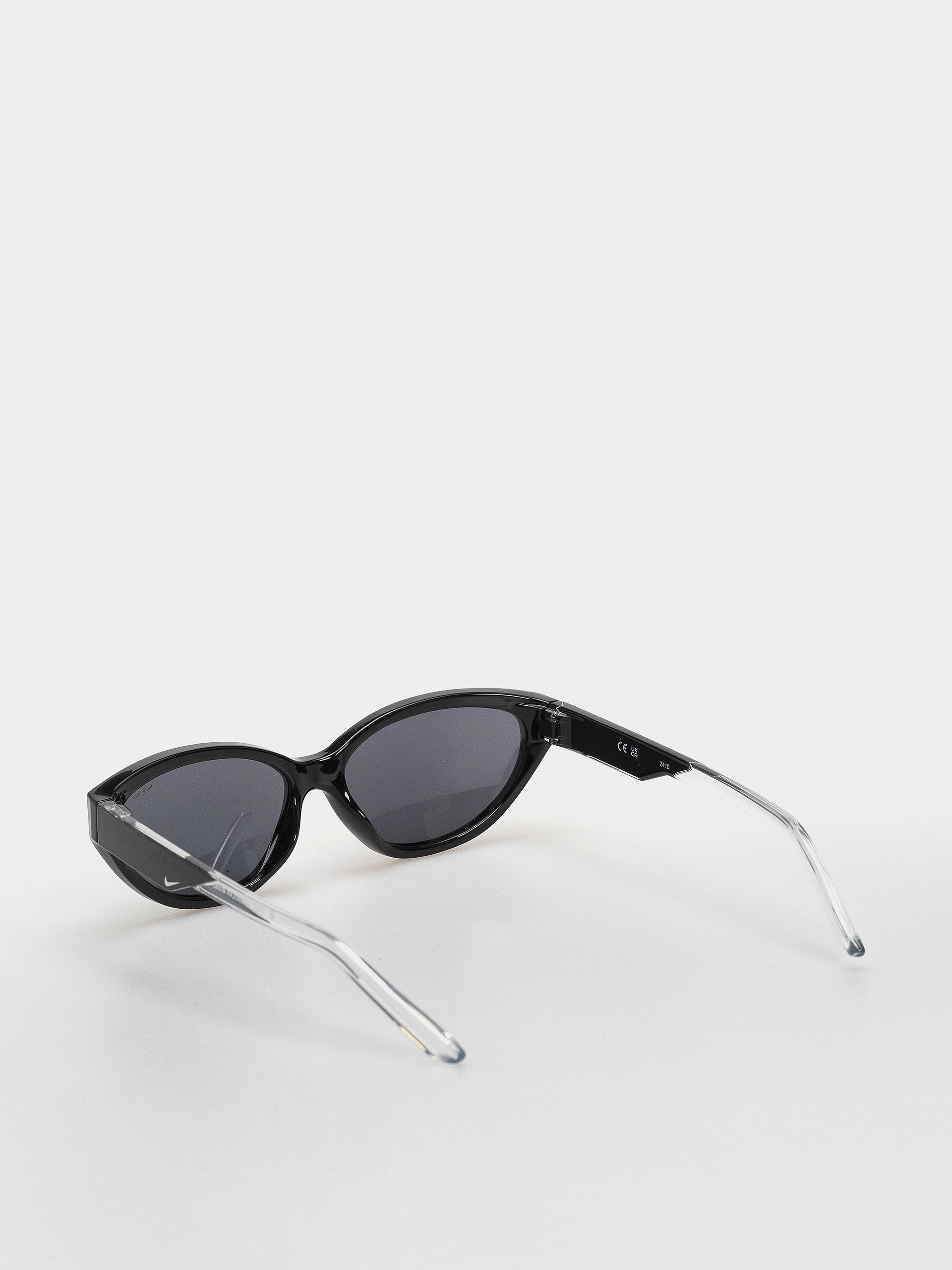 Slnečné okuliare Nike Tide Solar (black/grey)