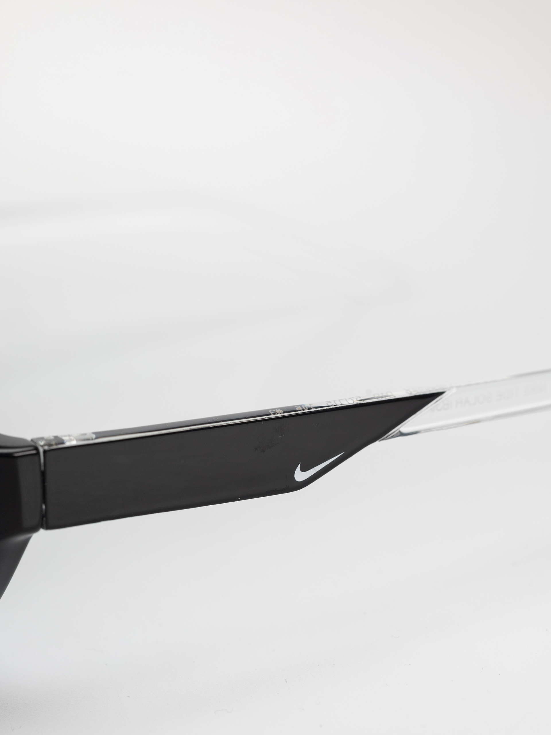 Slnečné okuliare Nike Tide Solar (black/grey)