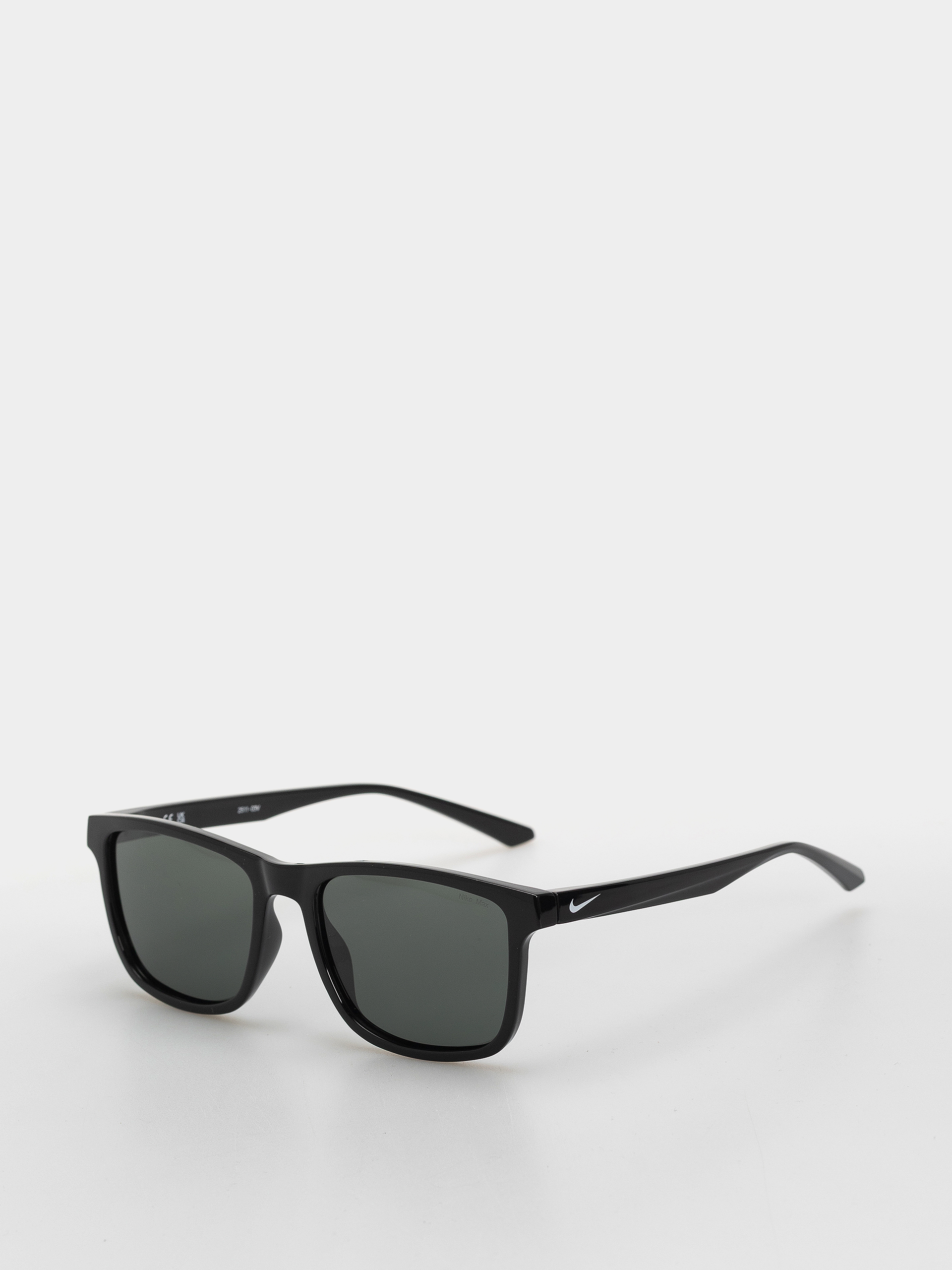 Slnečné okuliare Nike Vital Core P (black/polar green)