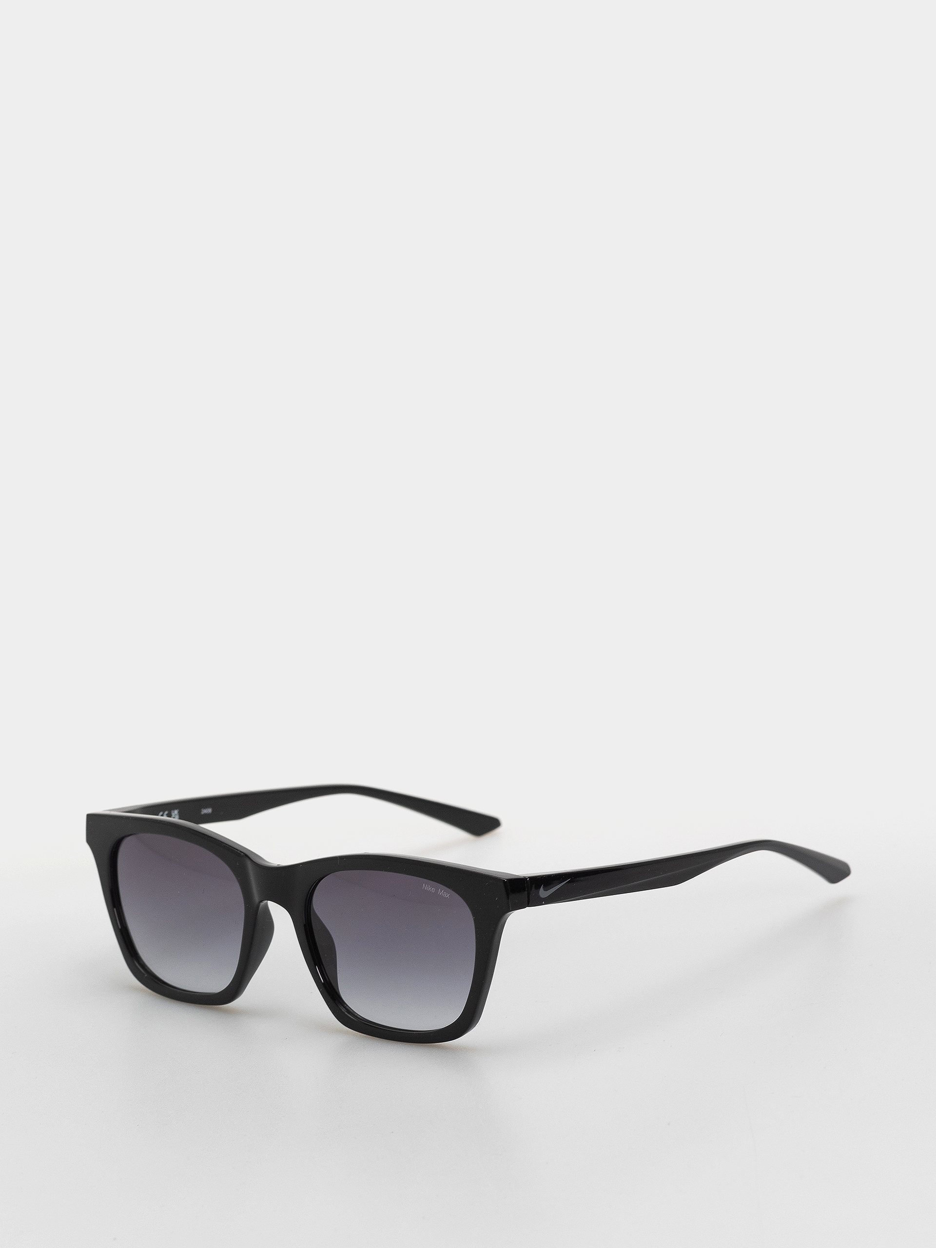 Slneu010dnu00e9 okuliare Nike Vital Flow (black/smoke gradient)