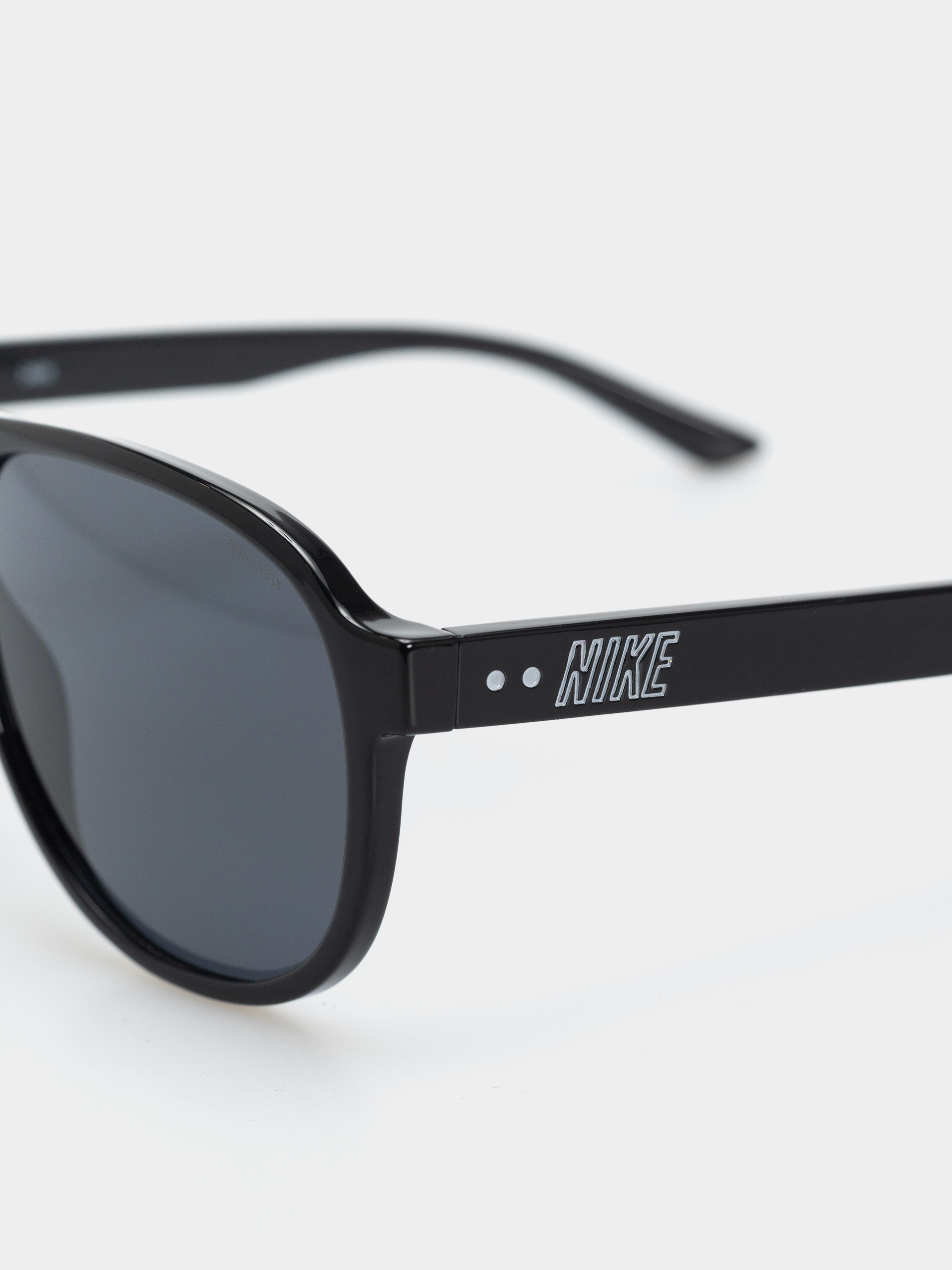 Slnečné okuliare Nike Vintage Icon (black/grey)