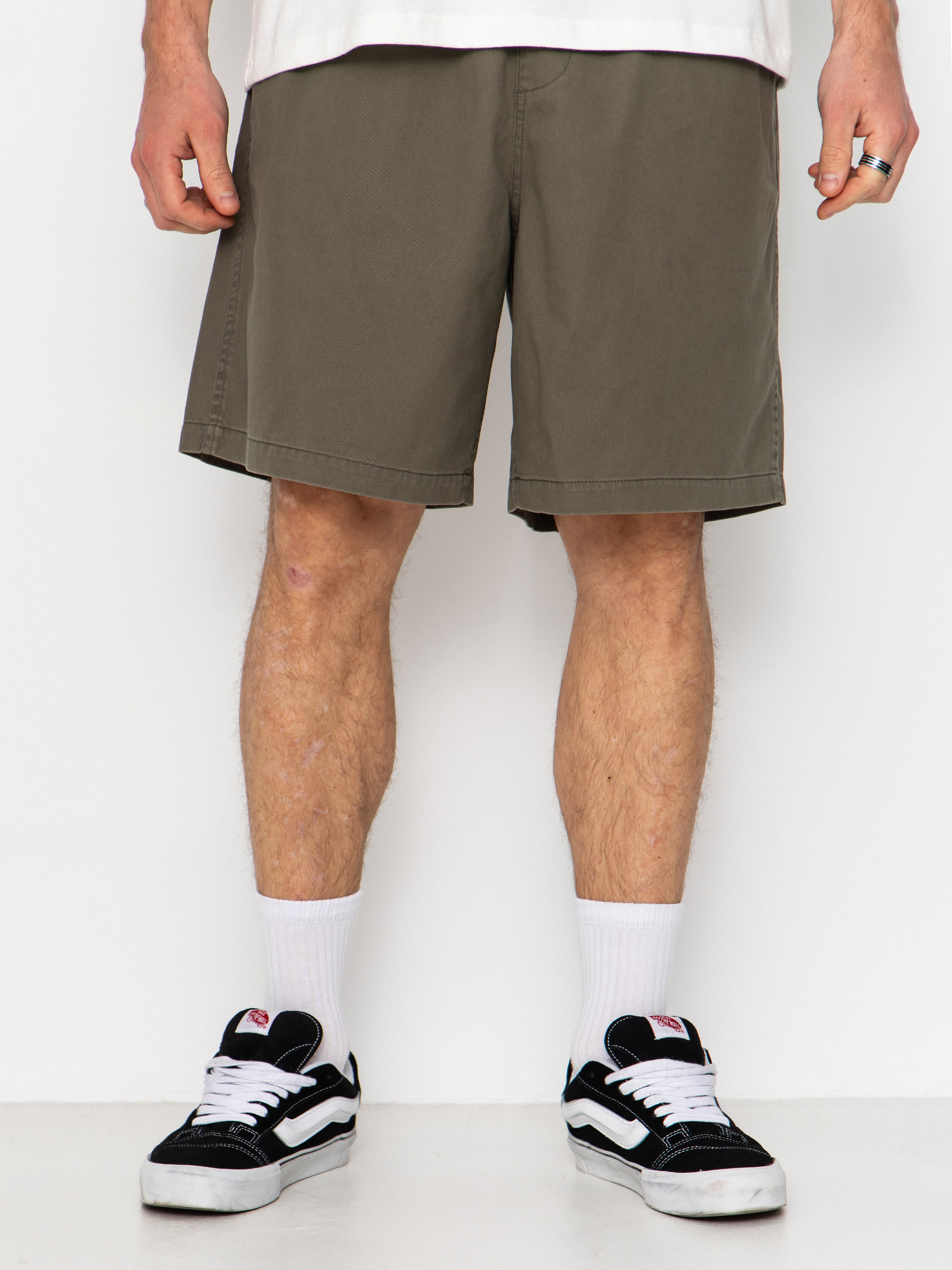Kraťasy OBEY Theo Easy (smokey olive faded wash)