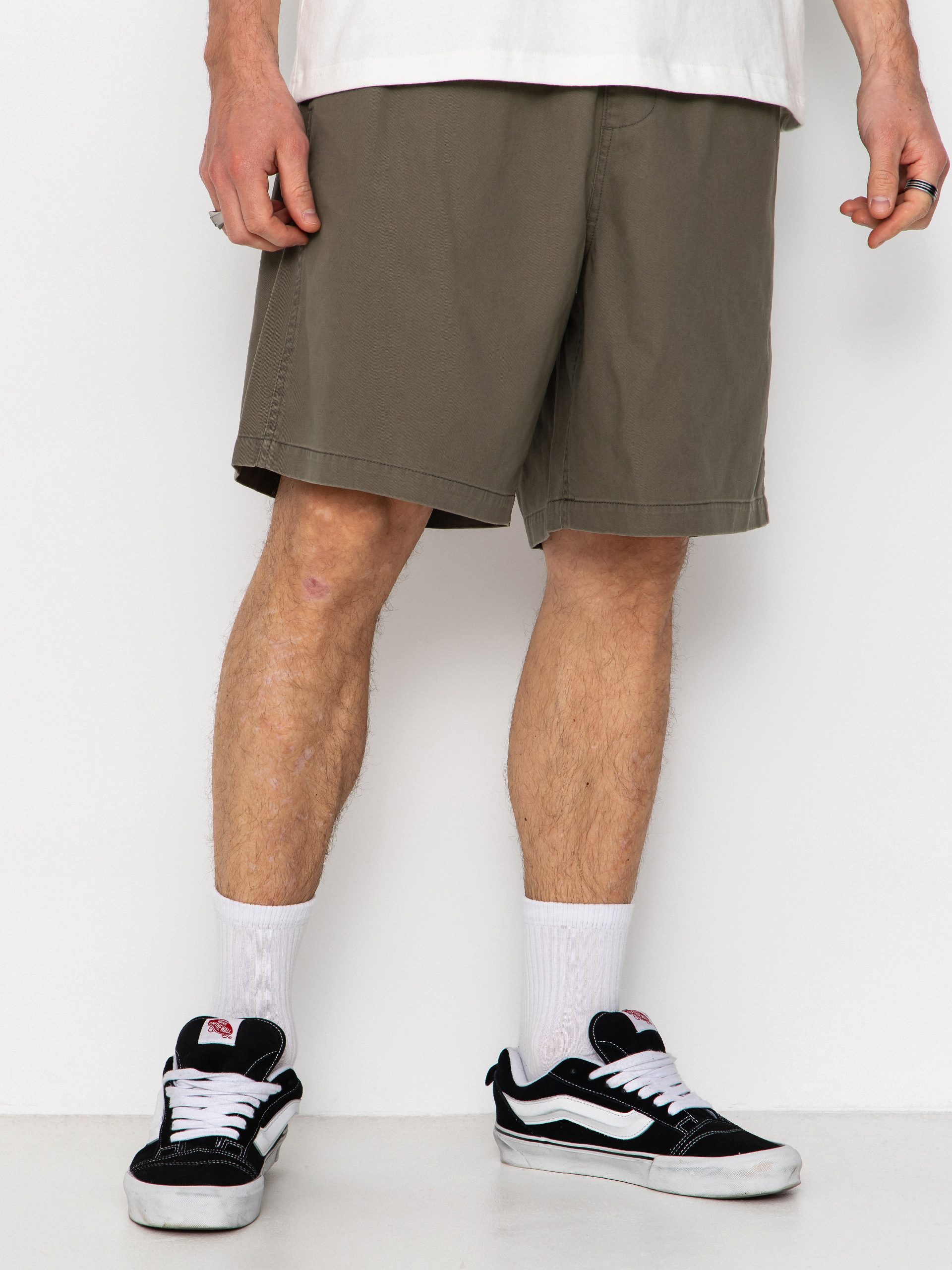 Kraťasy OBEY Theo Easy (smokey olive faded wash)