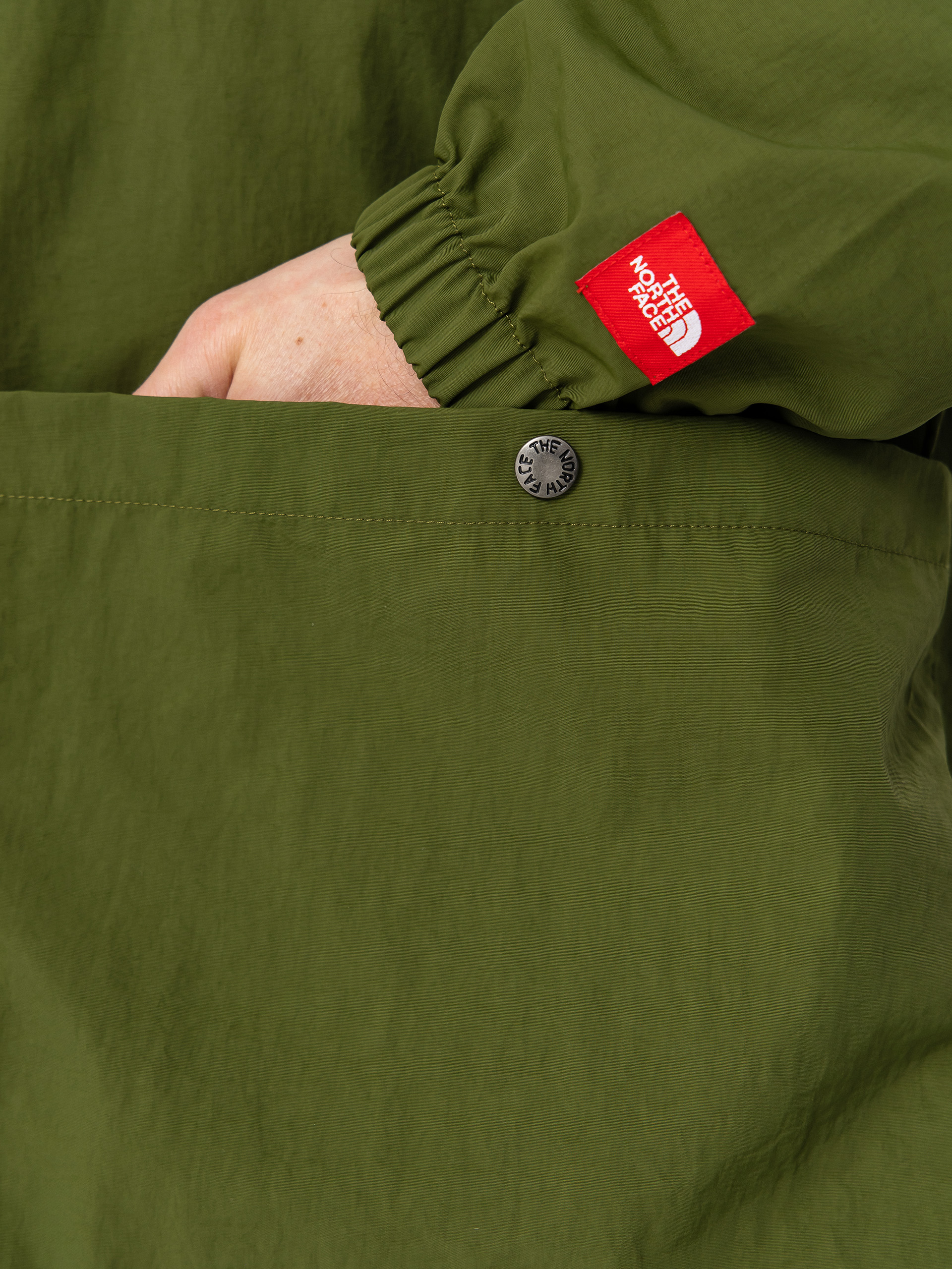 Triko The North Face Tnf Red Box Nylon (woodland green)