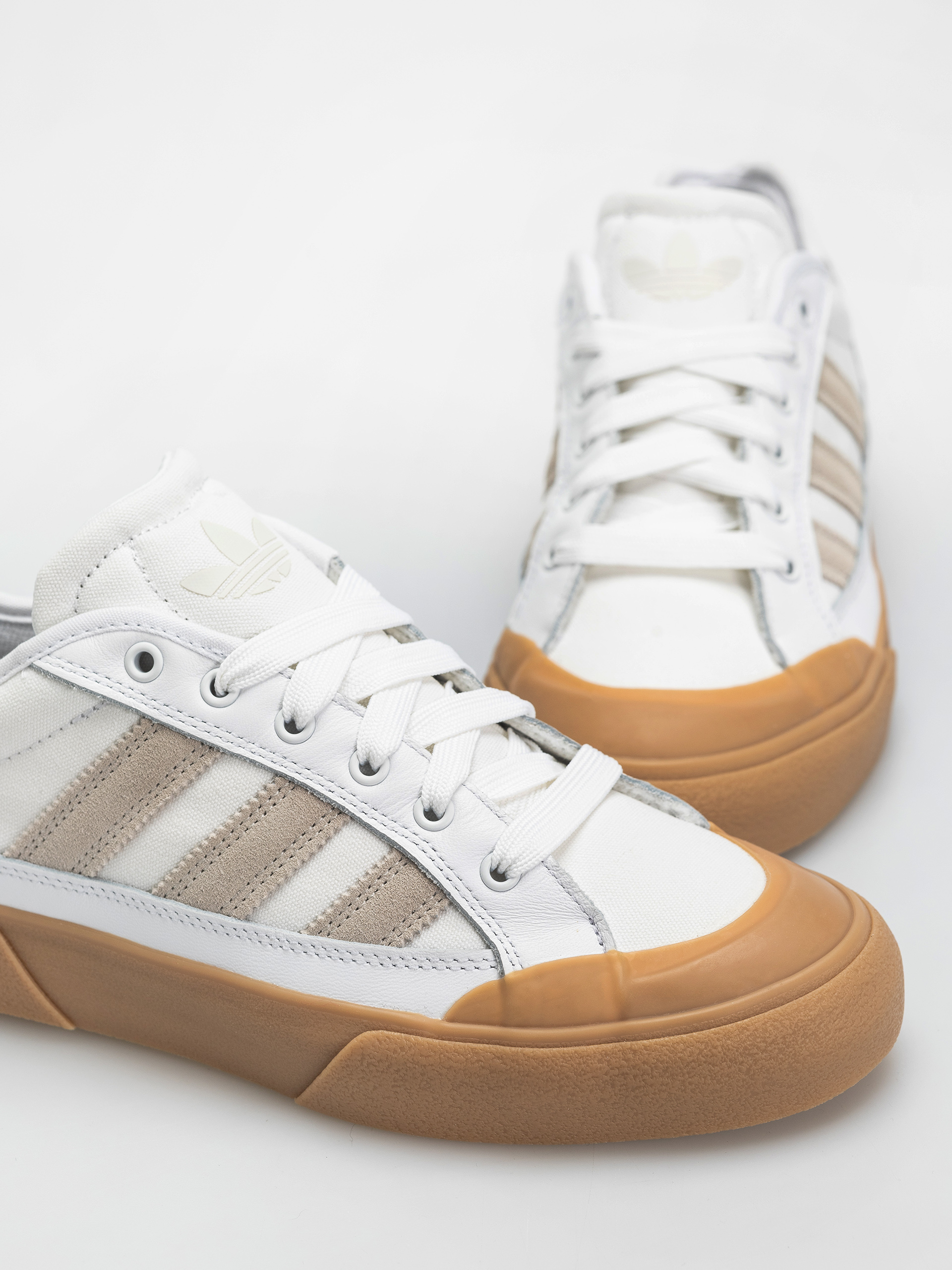 Topánky adidas Court Tns Premiere (ftwwht/crywht/gum4)