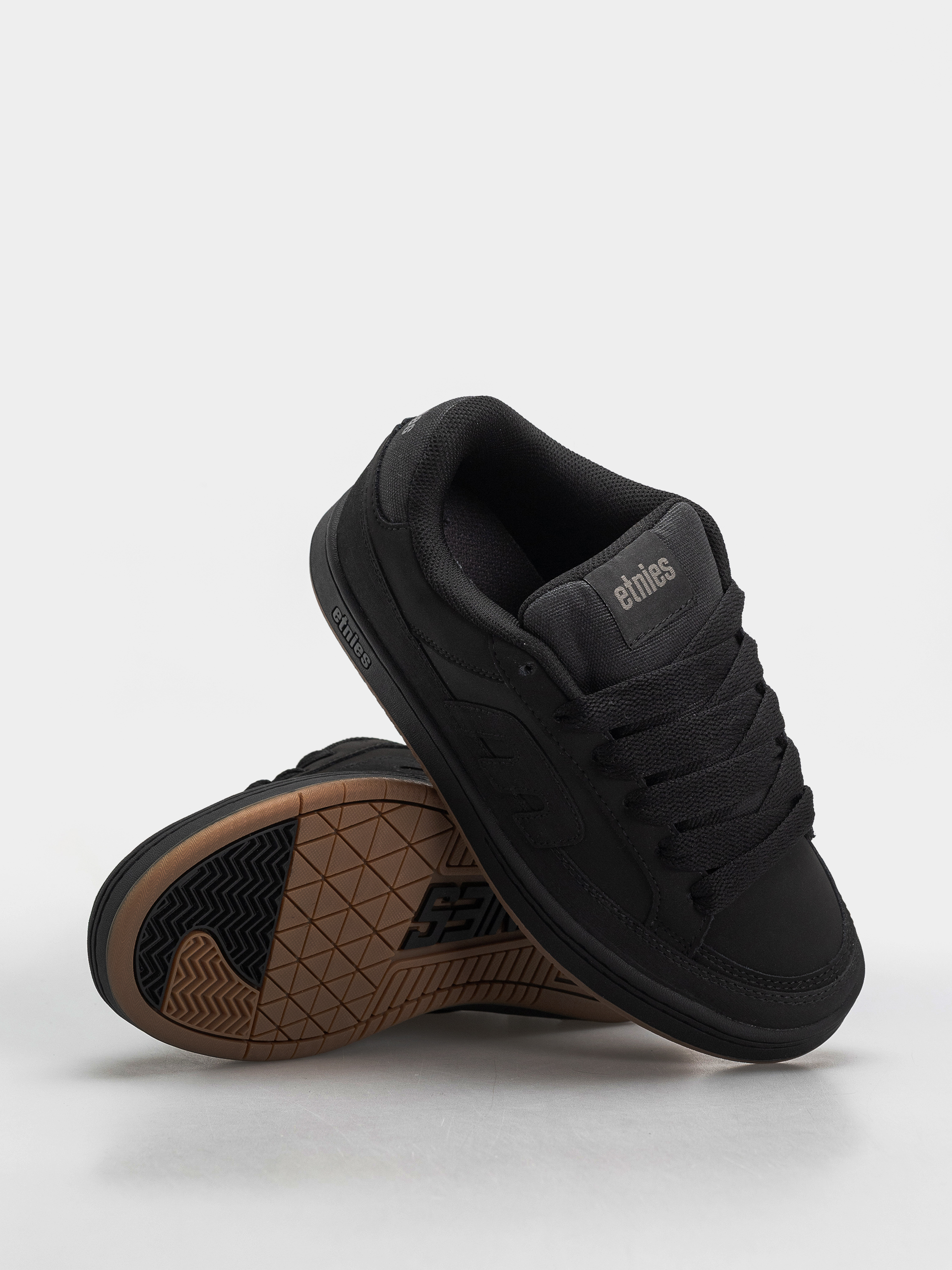 Topánky Etnies Kingpin 2K (black dirty wash)
