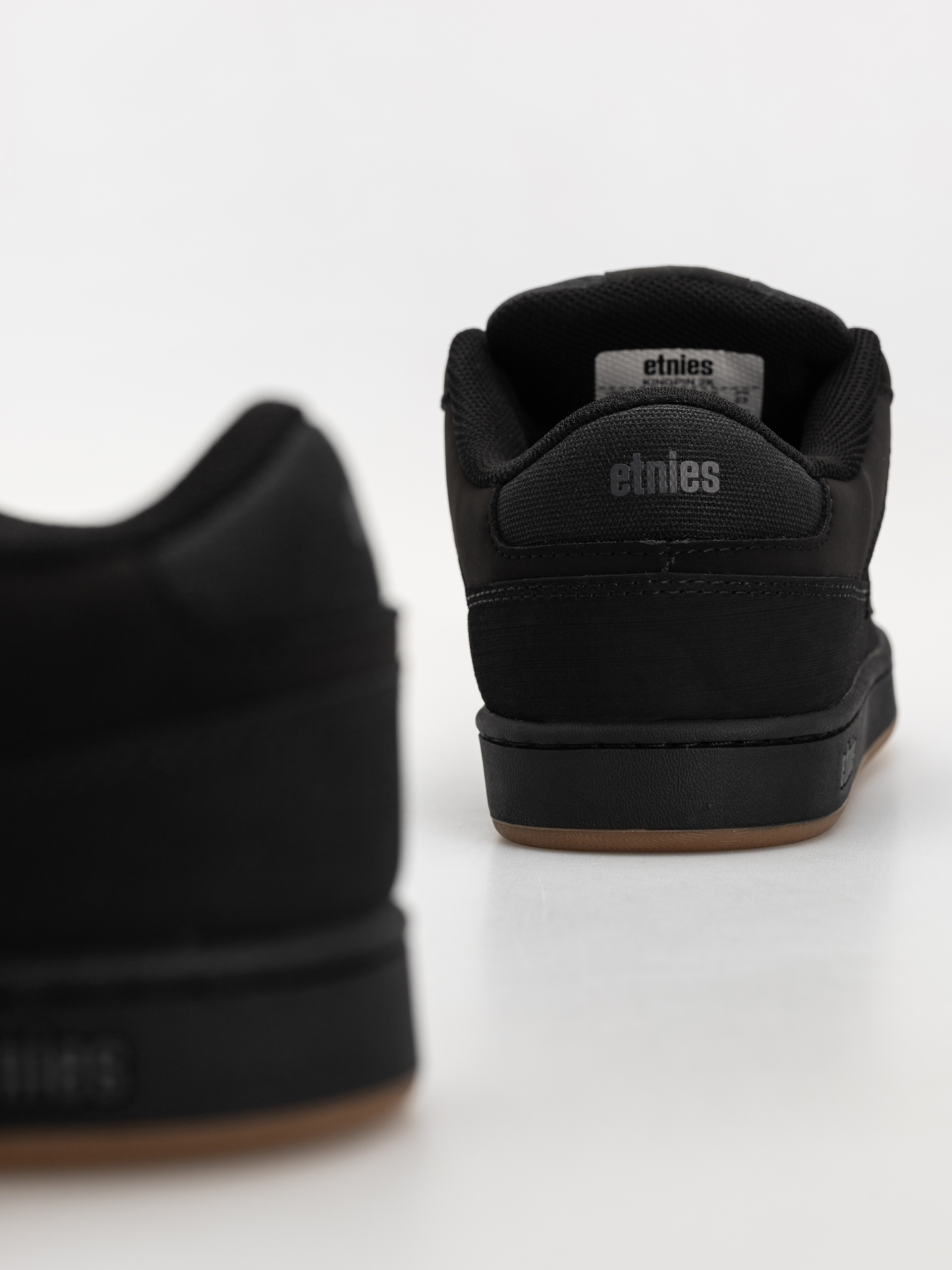 Topánky Etnies Kingpin 2K (black dirty wash)