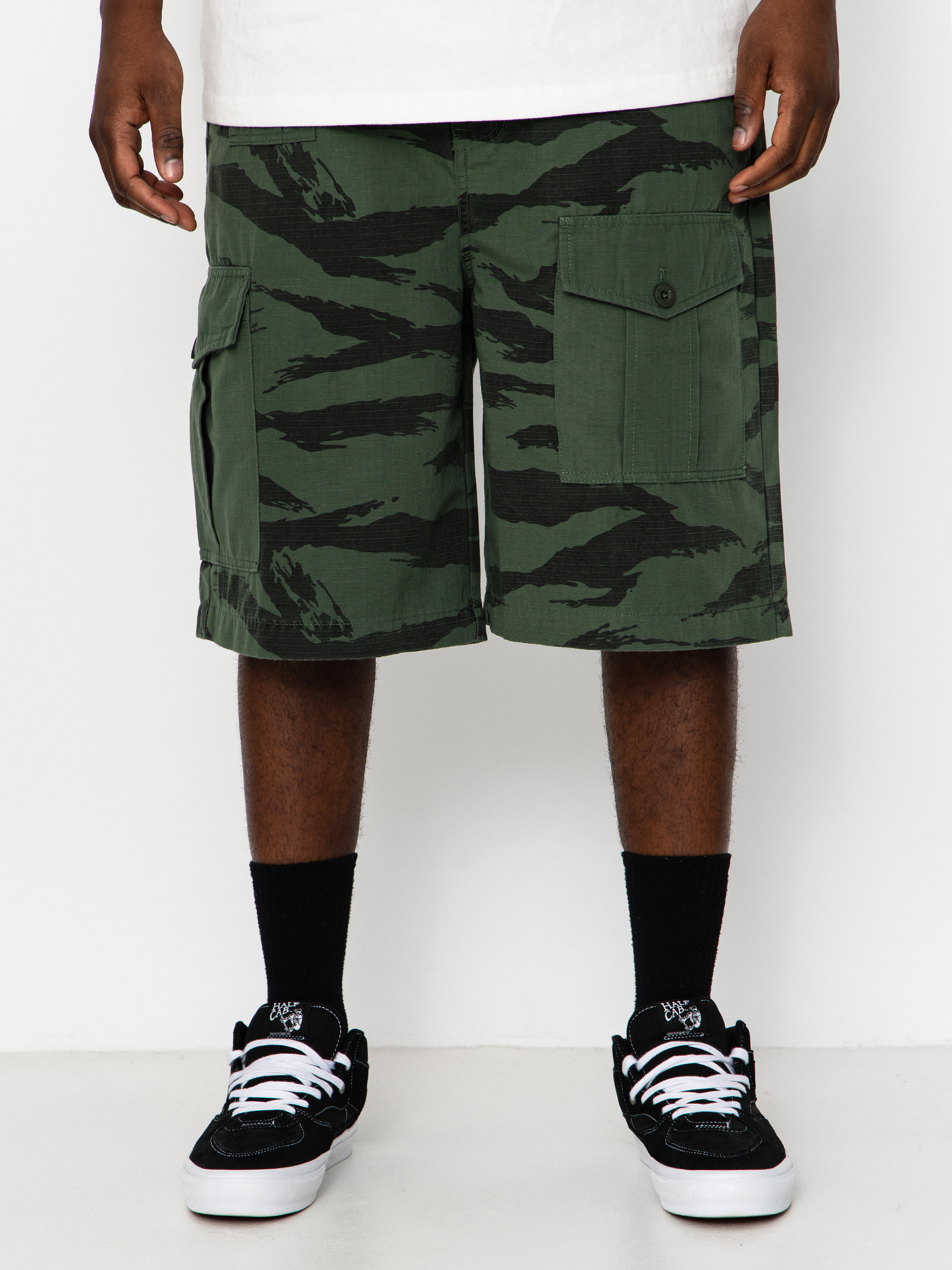 Kraťasy RipNDip Camo (military green)